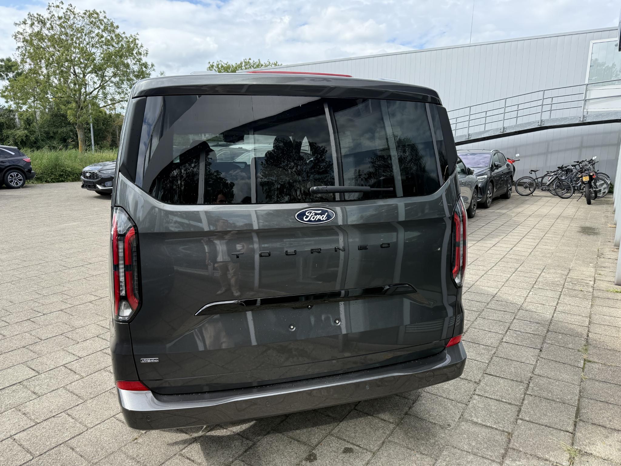 Foto van Ford Transit Custom Tourneo