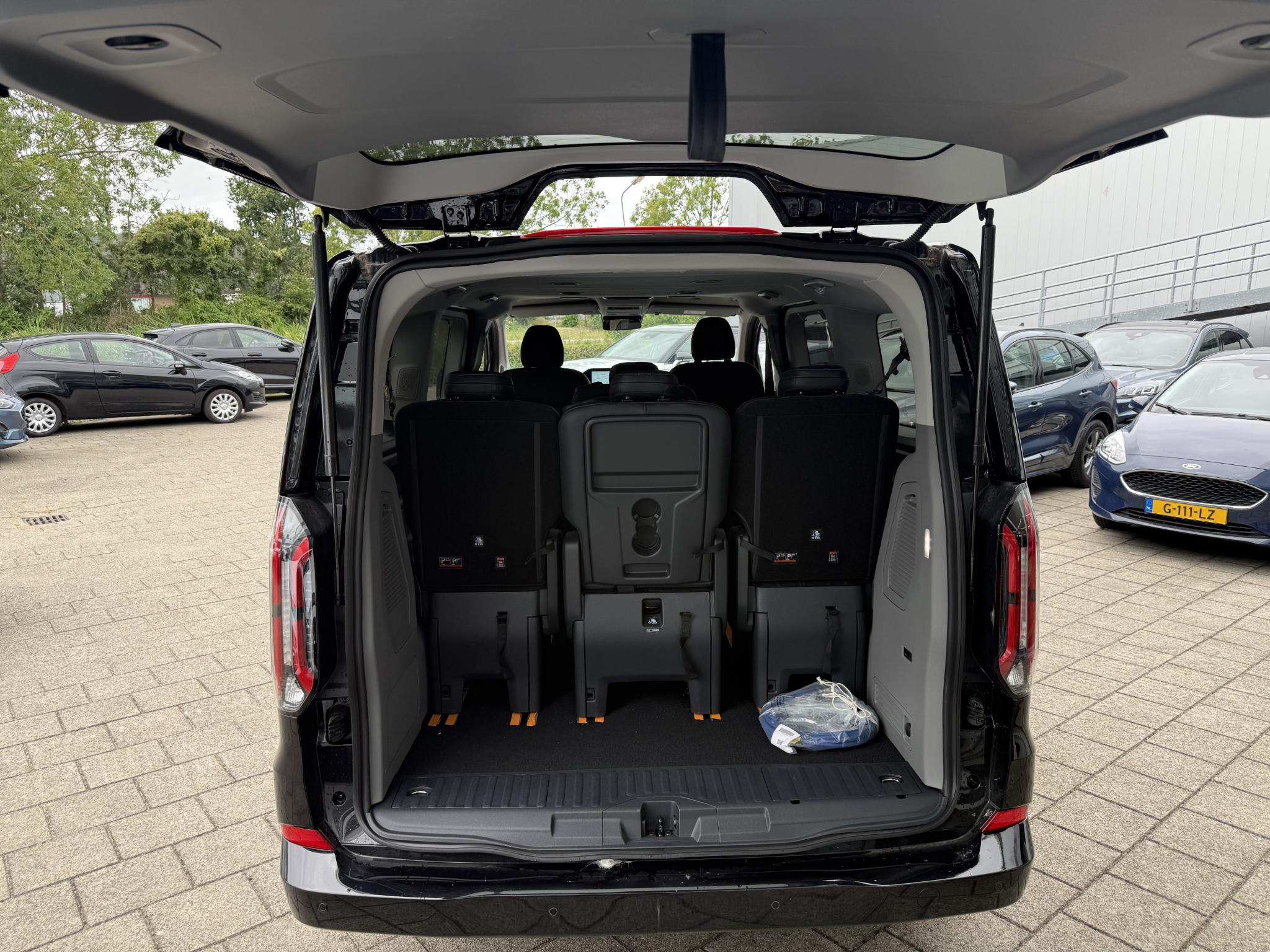 Foto van Ford Transit Custom Tourneo
