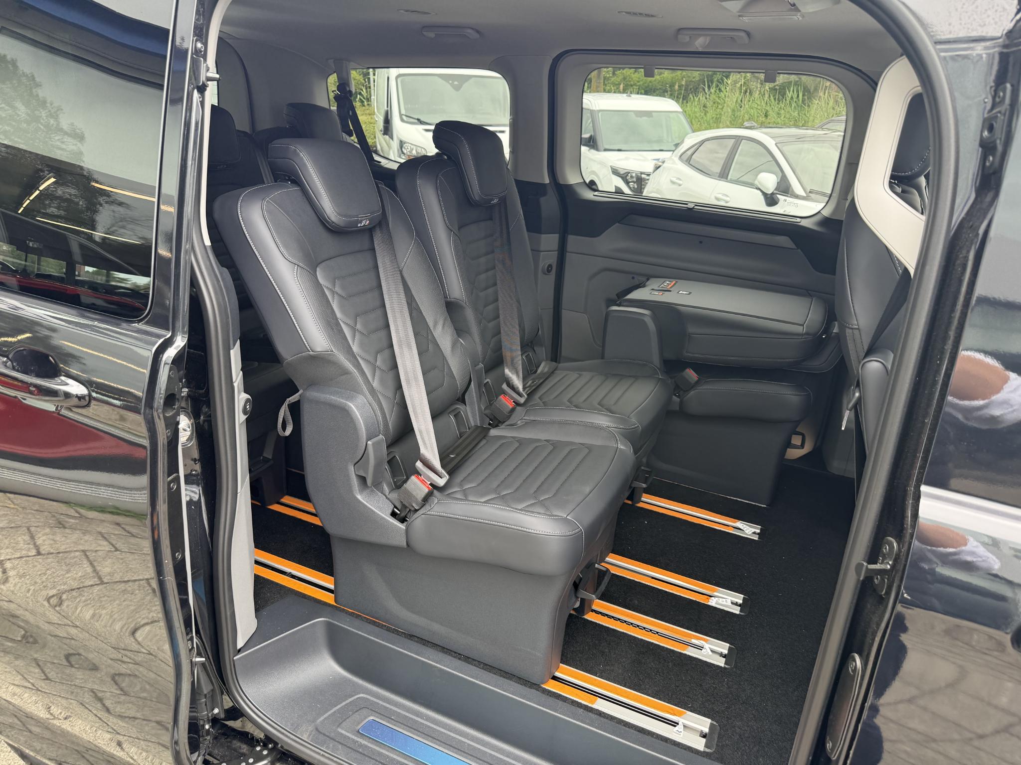 Foto van Ford Transit Custom Tourneo