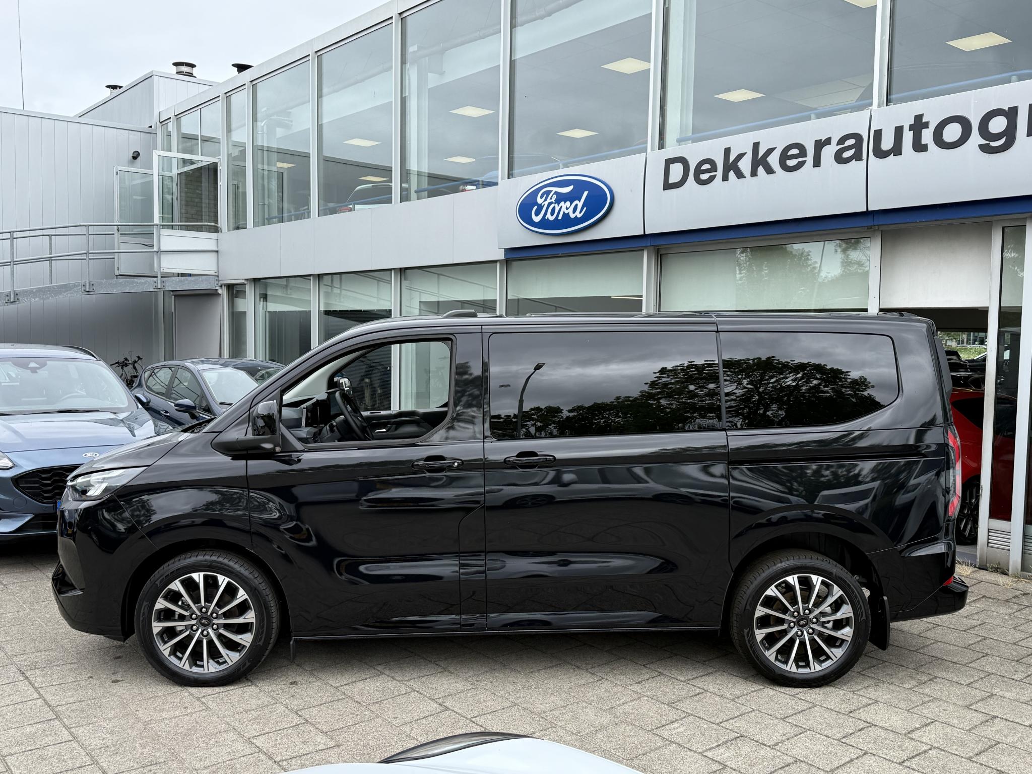 Foto van Ford Transit Custom Tourneo