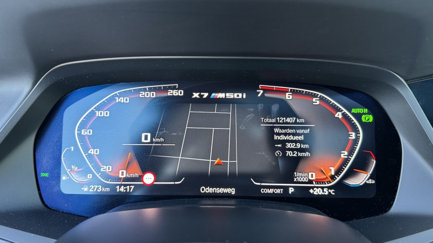 Foto van BMW X7 M50i
