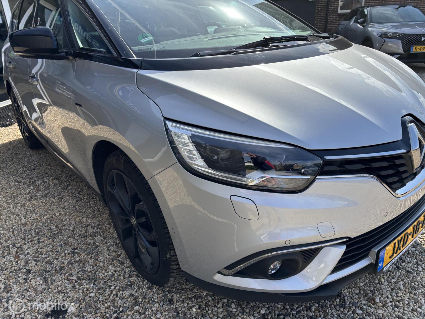 Foto van Renault Grand Scenic
