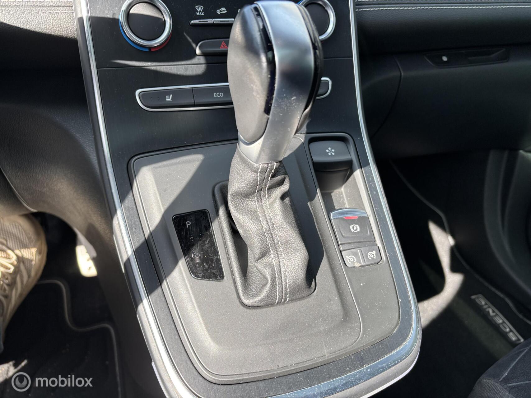 Foto van Renault Grand Scenic