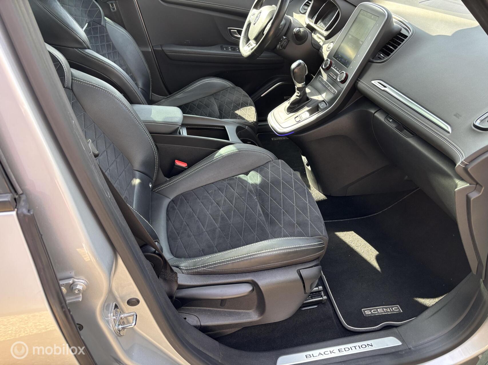 Foto van Renault Grand Scenic