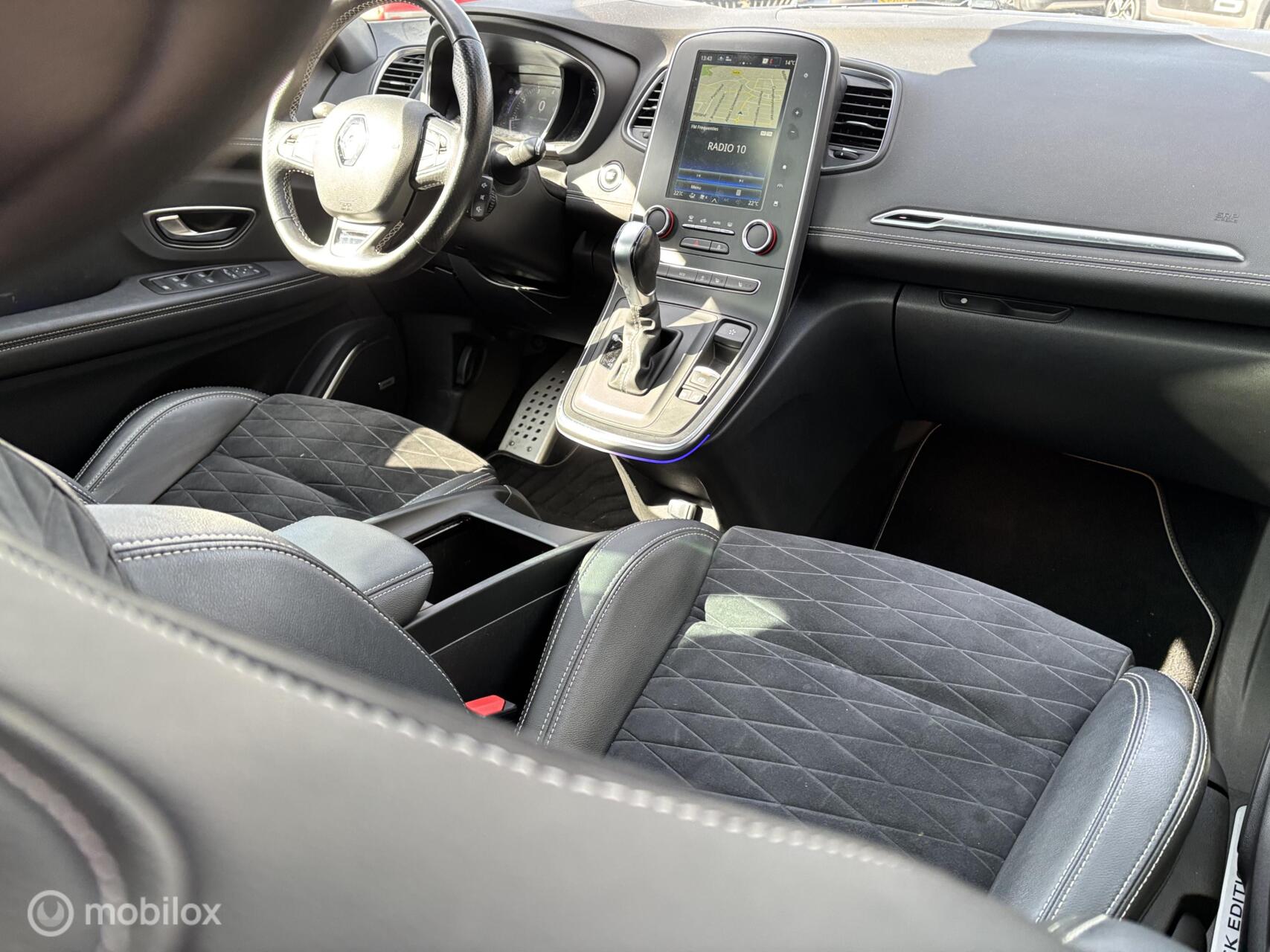 Foto van Renault Grand Scenic
