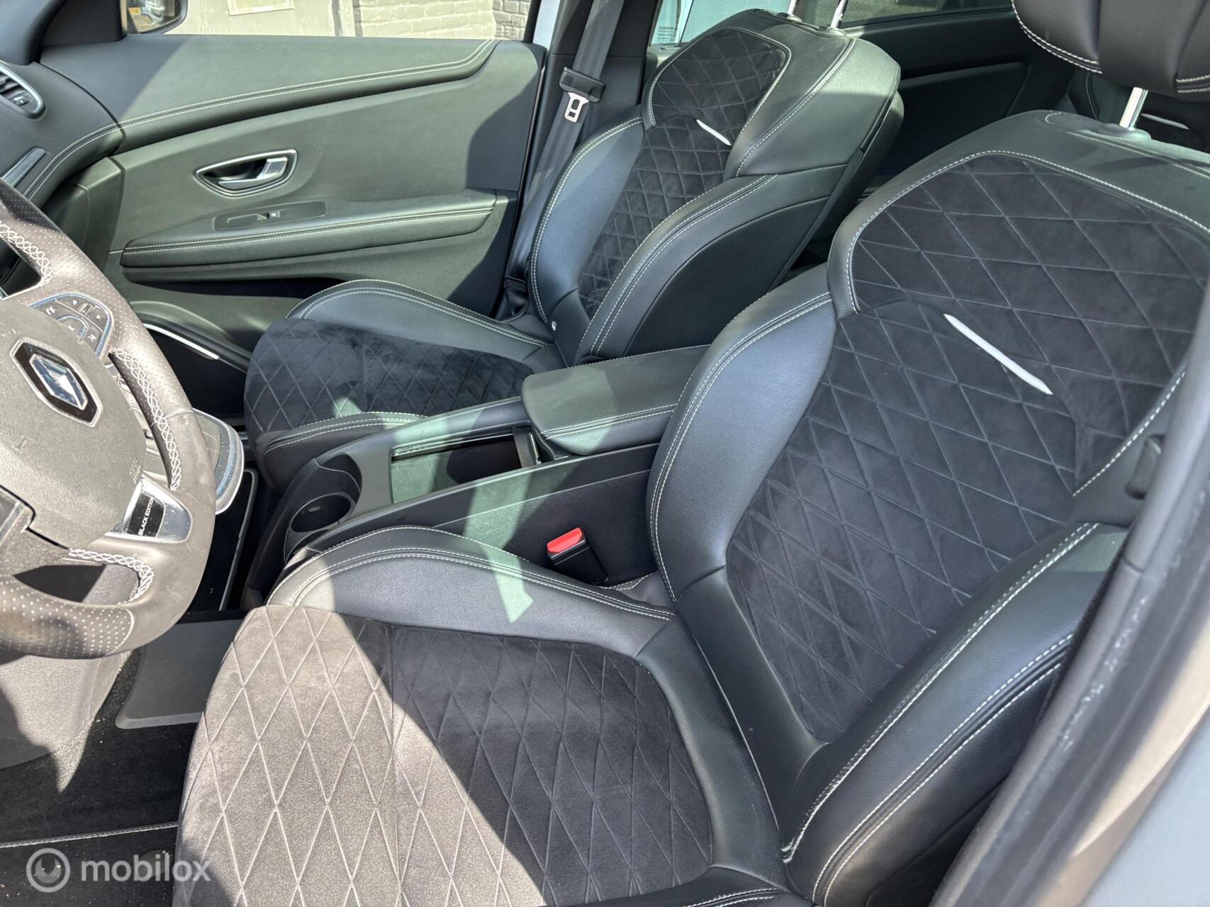 Foto van Renault Grand Scenic