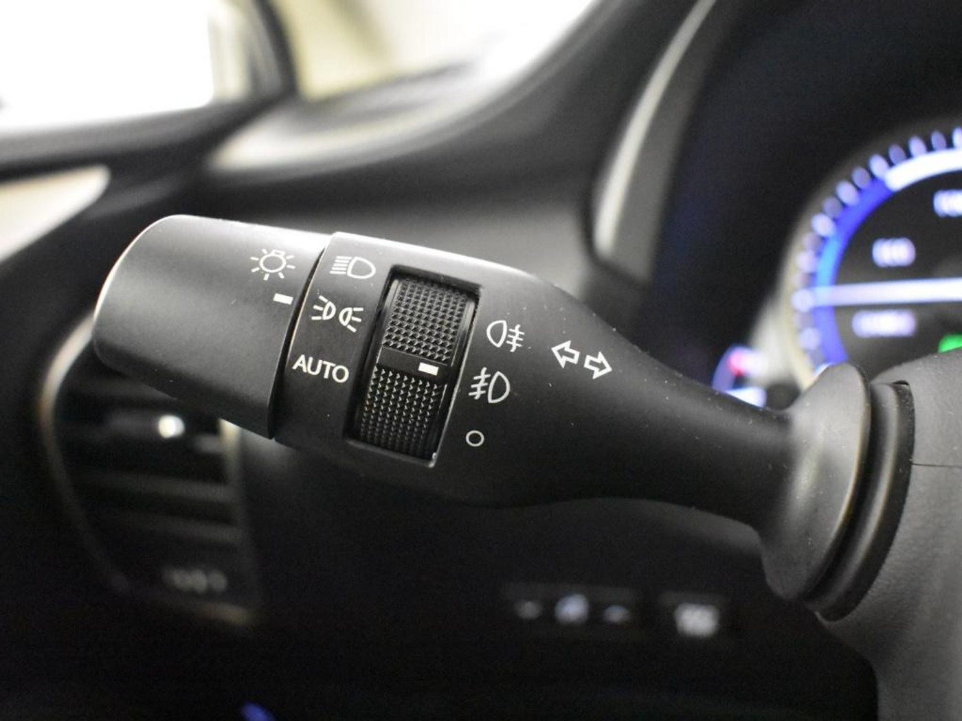 Foto van Lexus NX