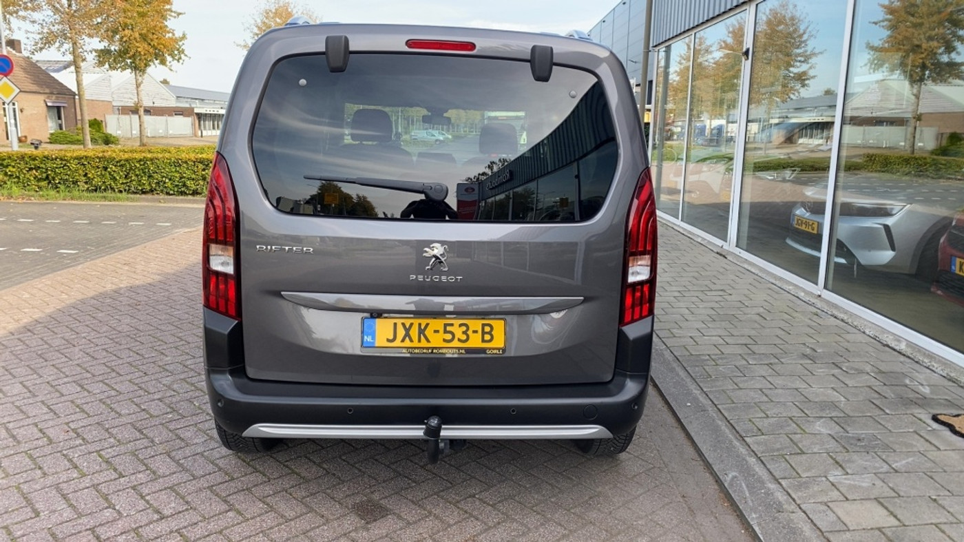 Foto van Peugeot Rifter