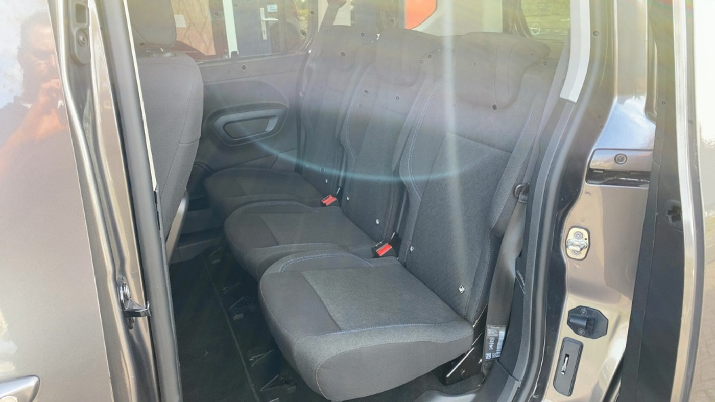 Foto van Peugeot Rifter