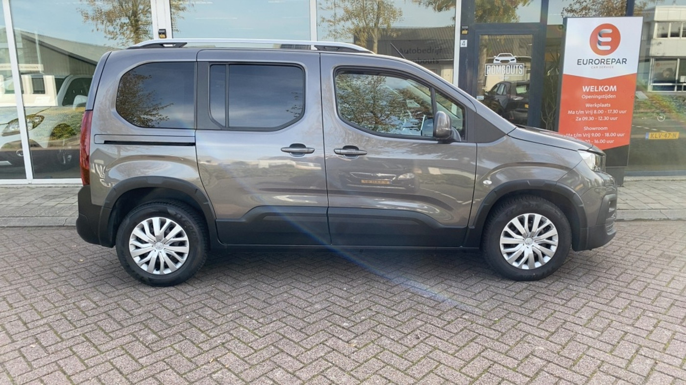 Foto van Peugeot Rifter