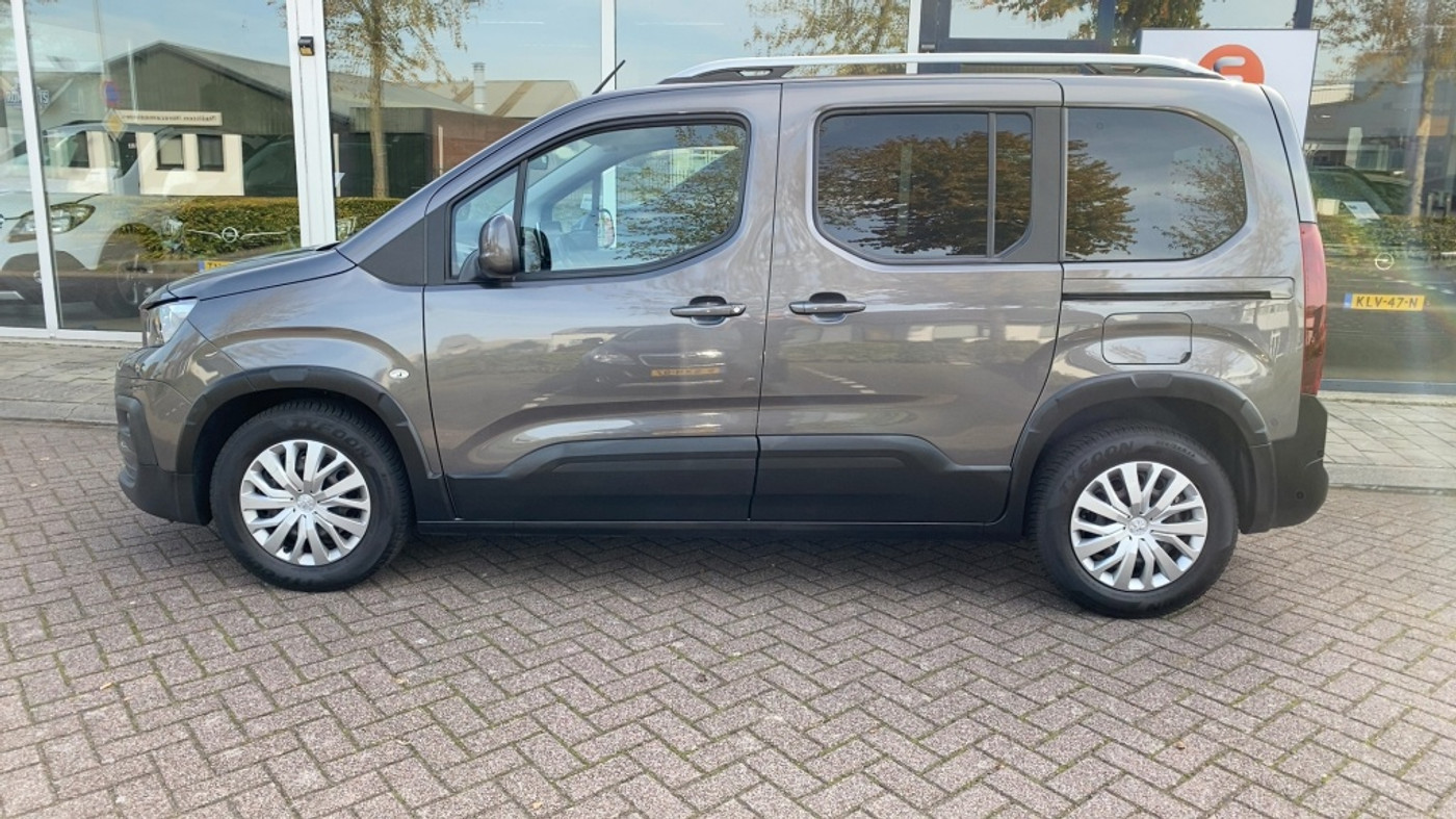 Foto van Peugeot Rifter