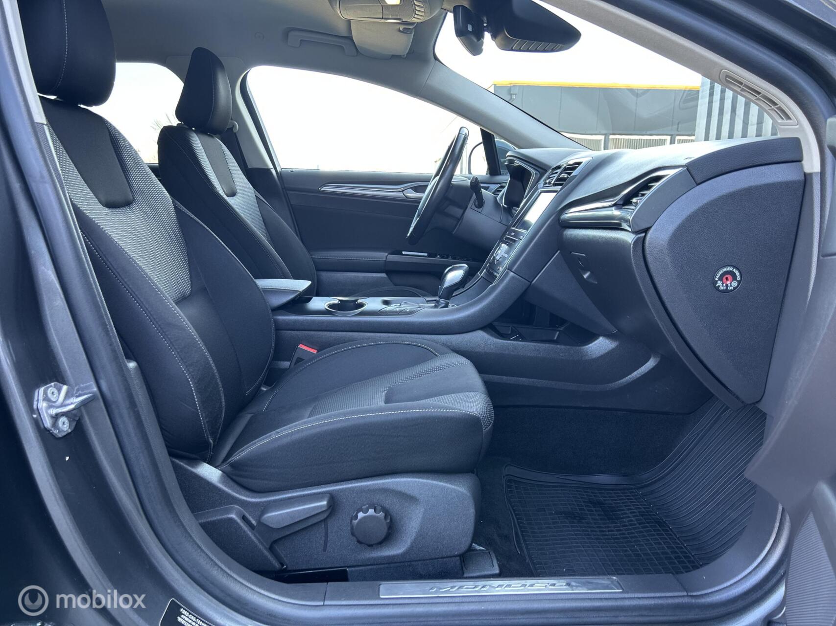 Foto van Ford Mondeo Wagon