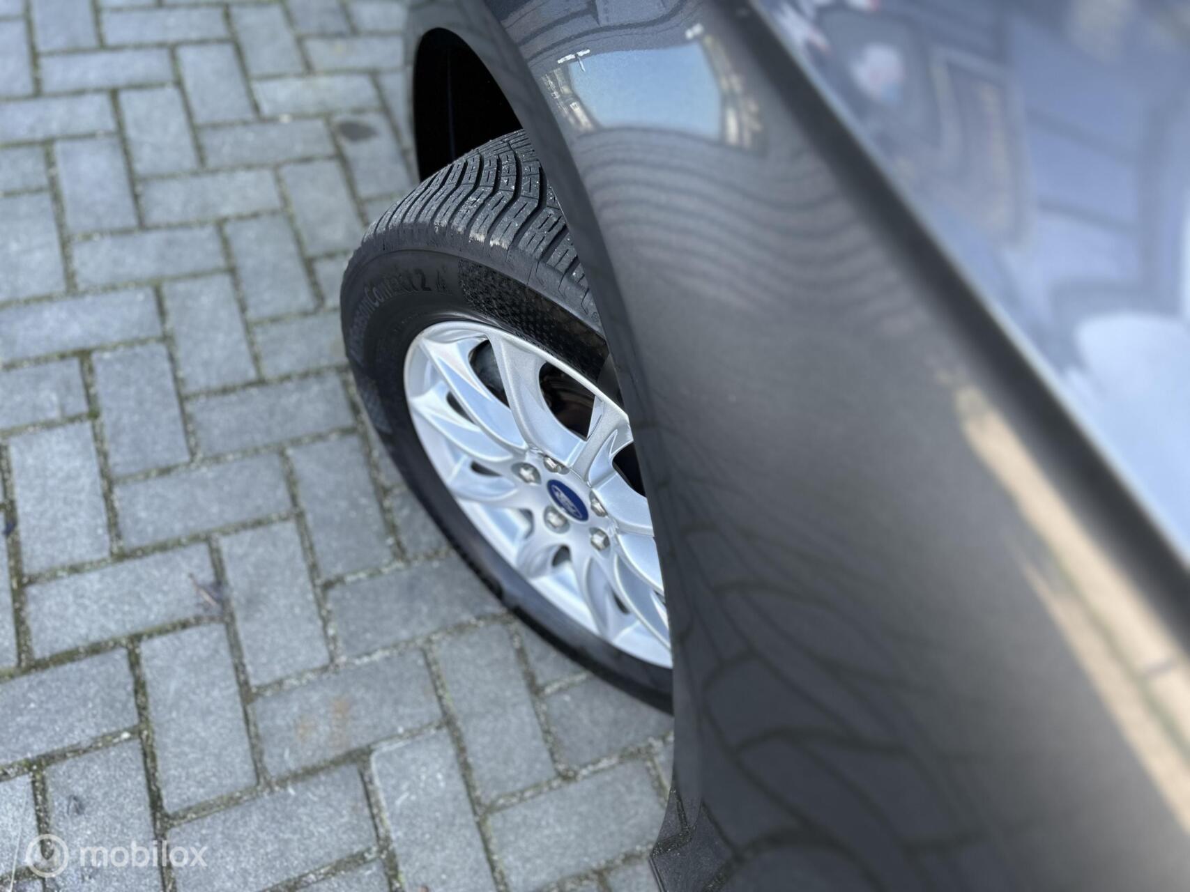 Foto van Ford Mondeo Wagon