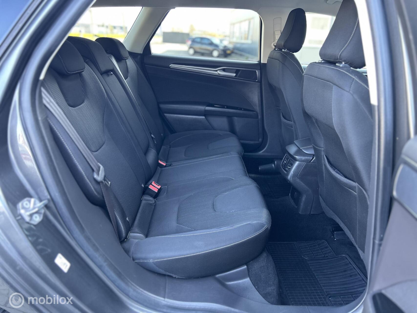 Foto van Ford Mondeo Wagon