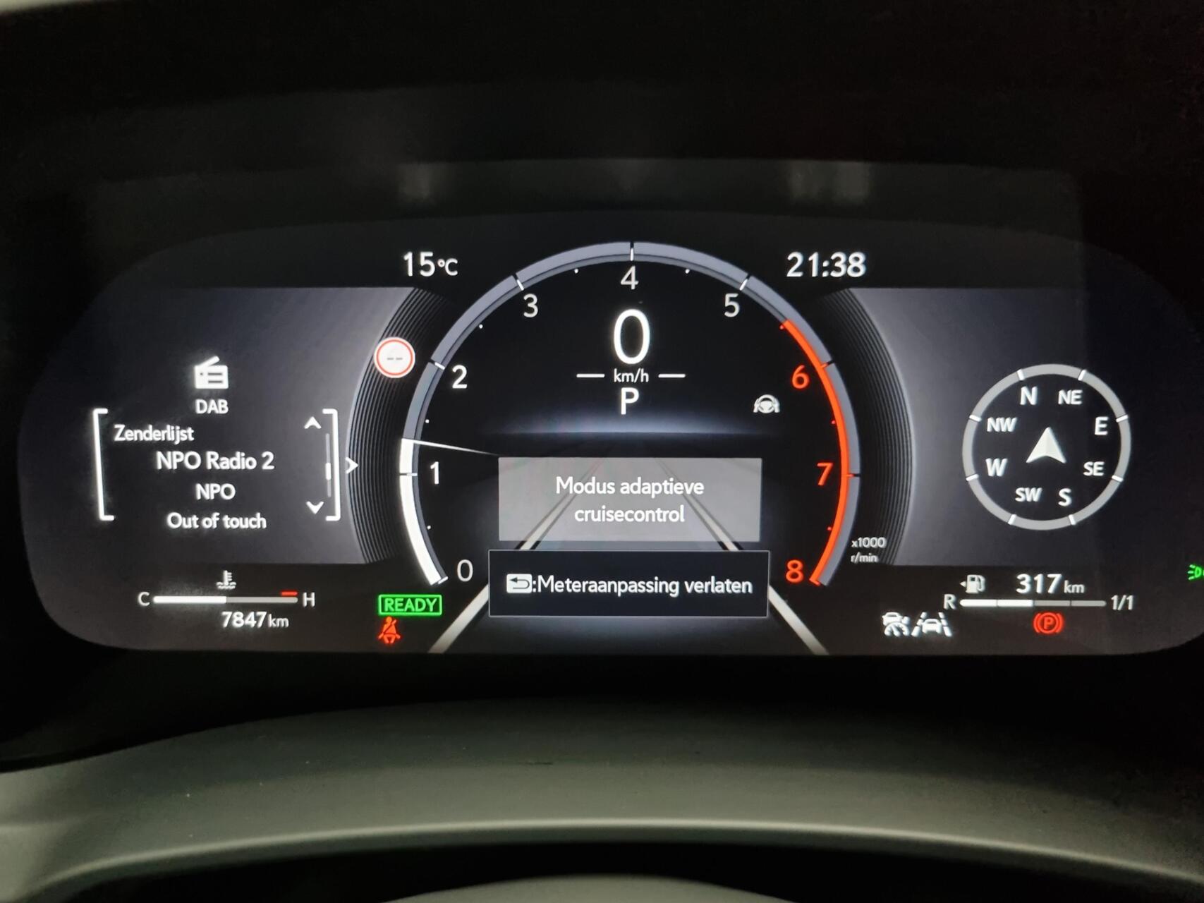 Foto van Lexus LBX