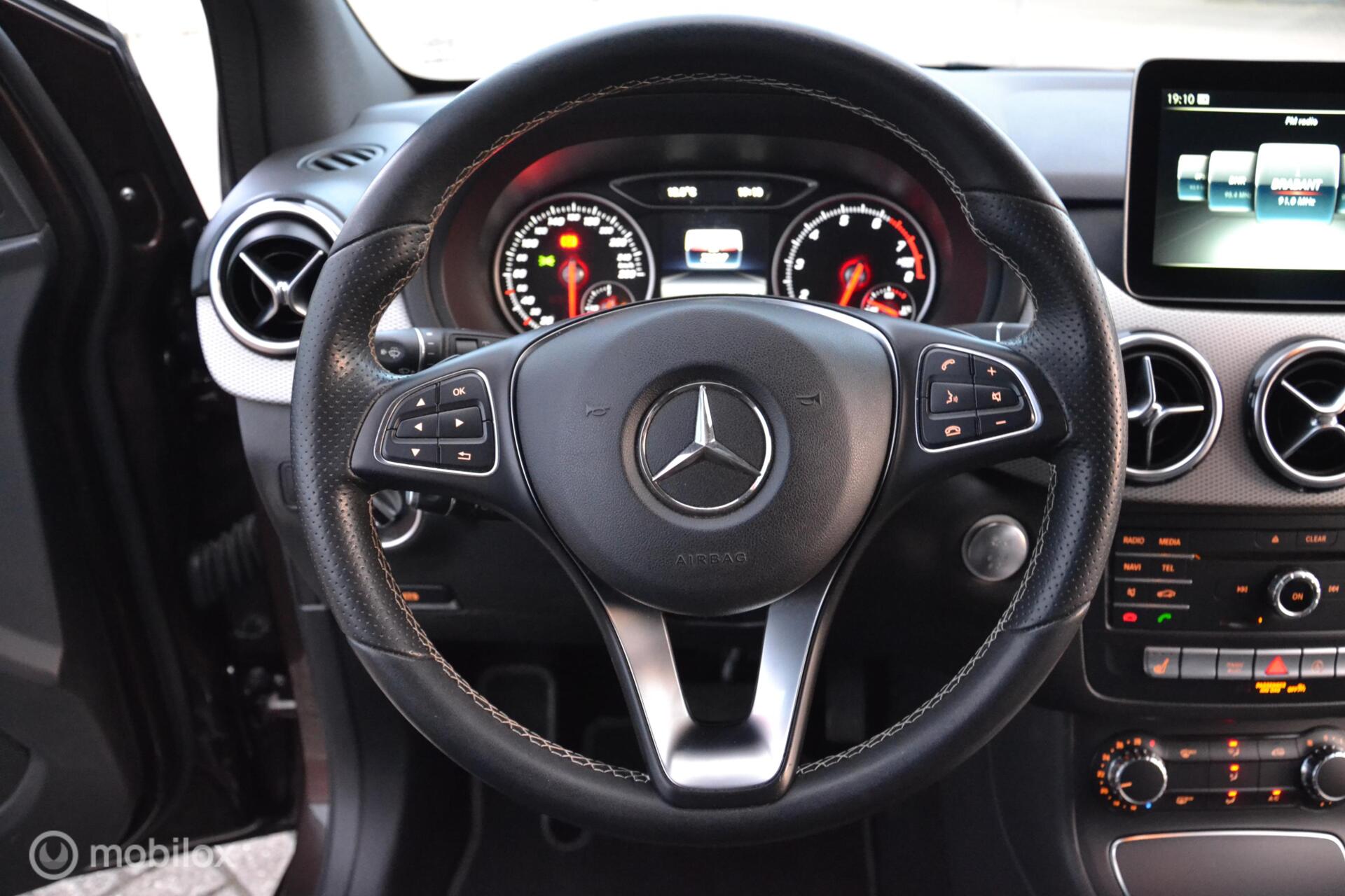 Foto van Mercedes B-klasse