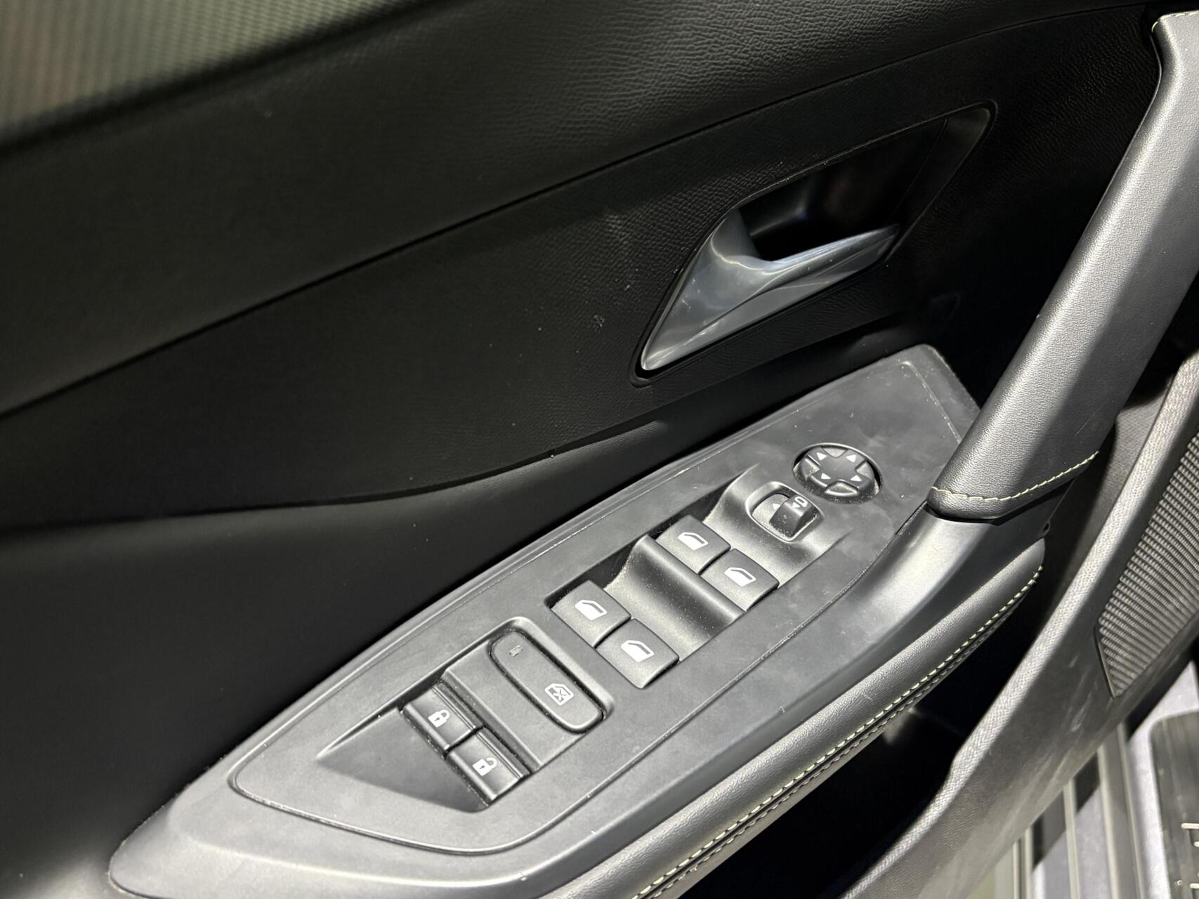 Foto van Peugeot 308 SW