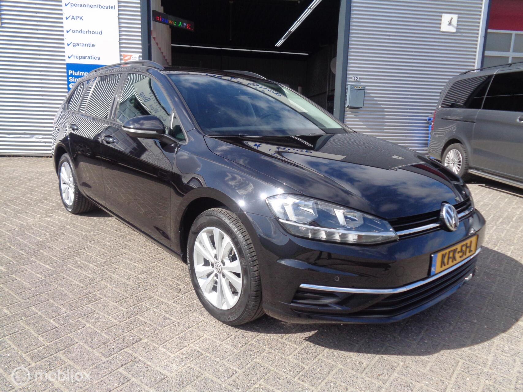 Foto van Volkswagen Golf Variant