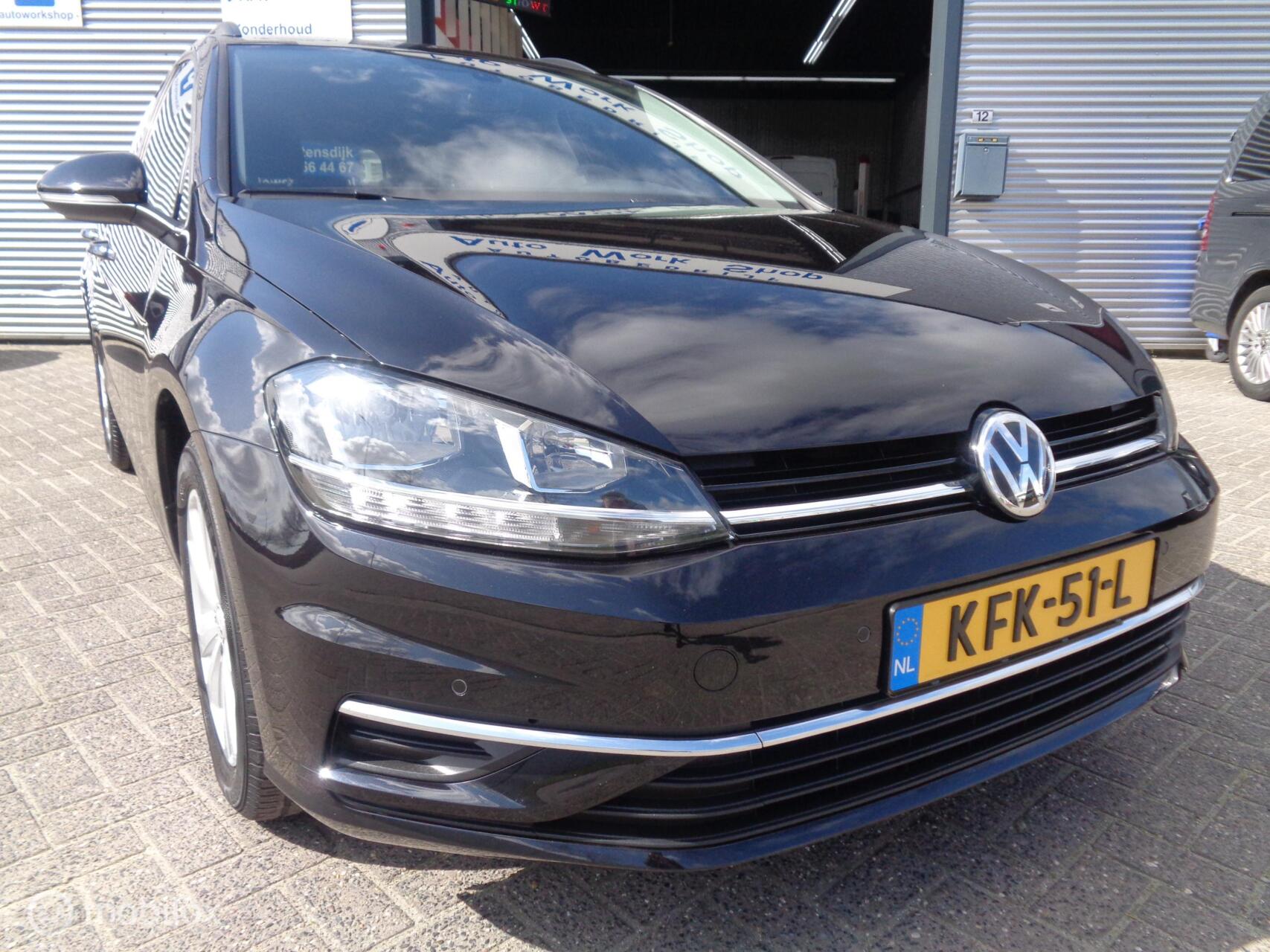Foto van Volkswagen Golf Variant