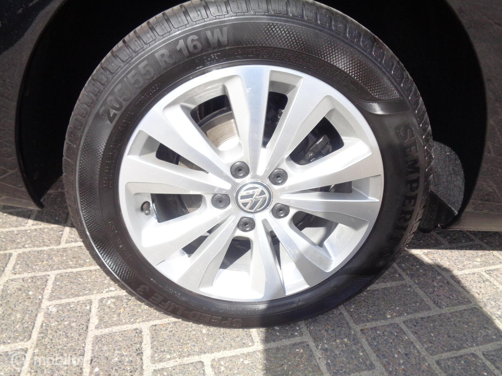 Foto van Volkswagen Golf Variant