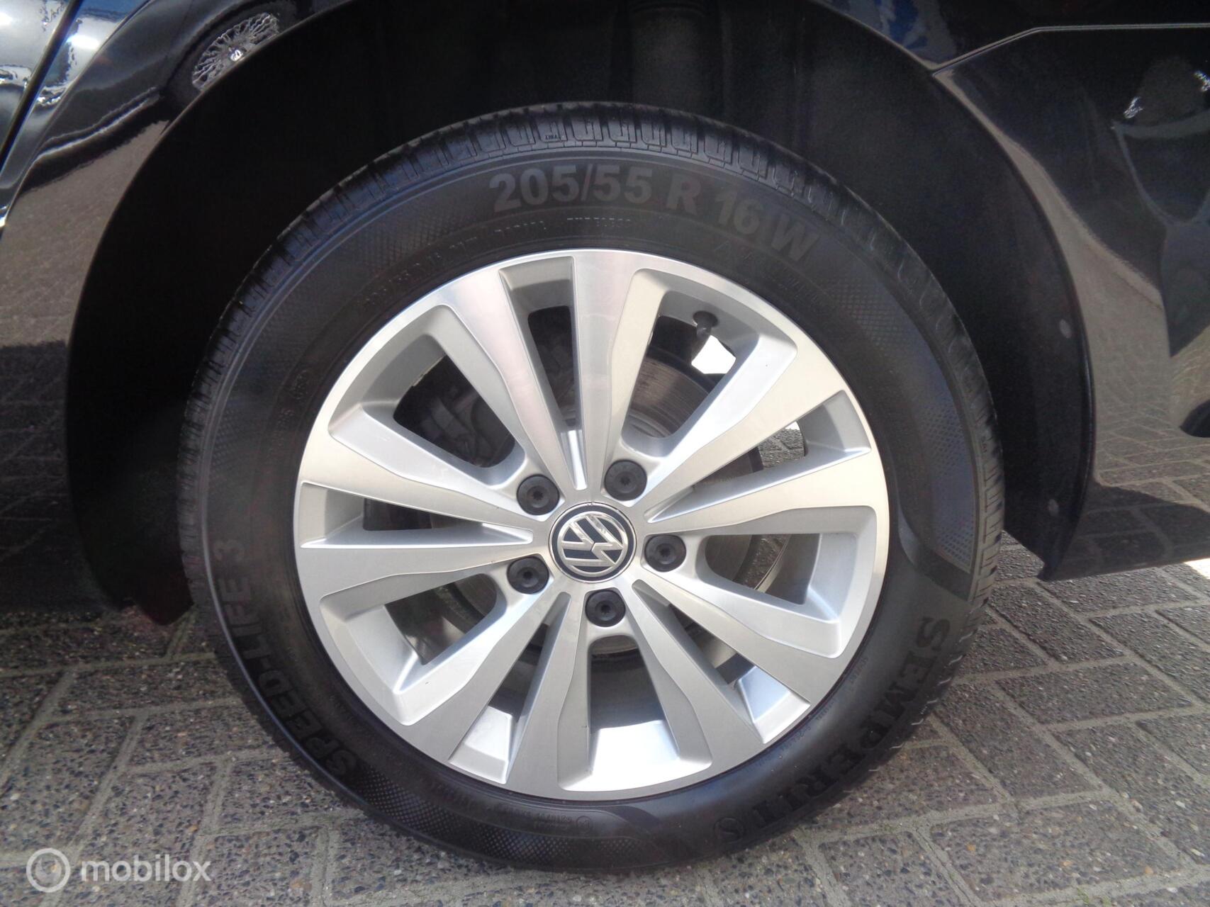 Foto van Volkswagen Golf Variant