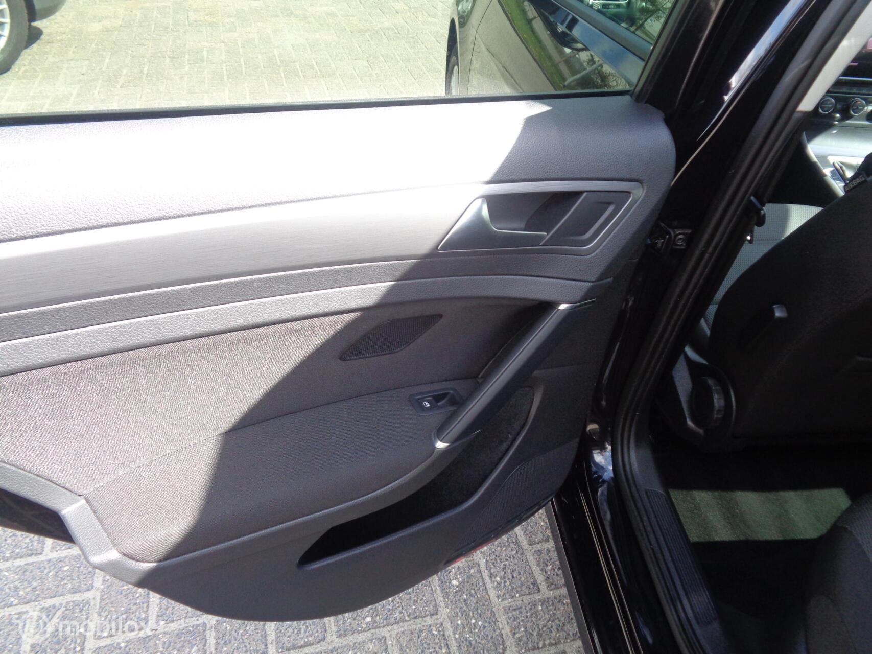 Foto van Volkswagen Golf Variant