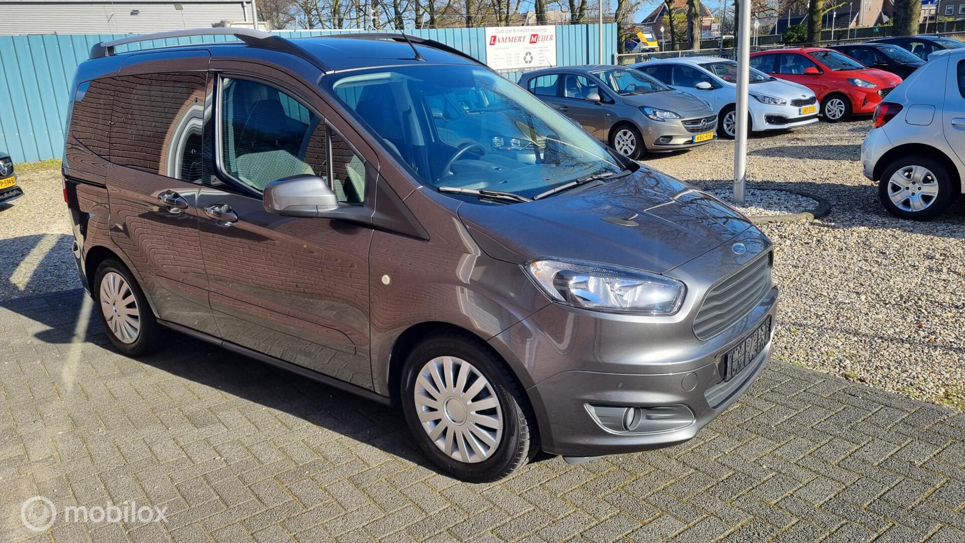 Foto van Ford Tourneo Courier