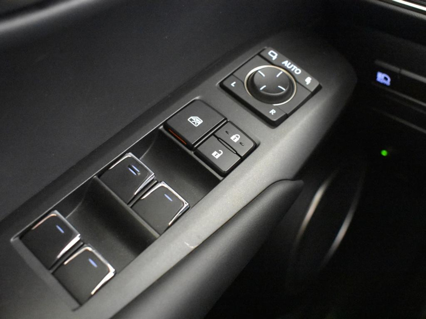 Foto van Lexus NX