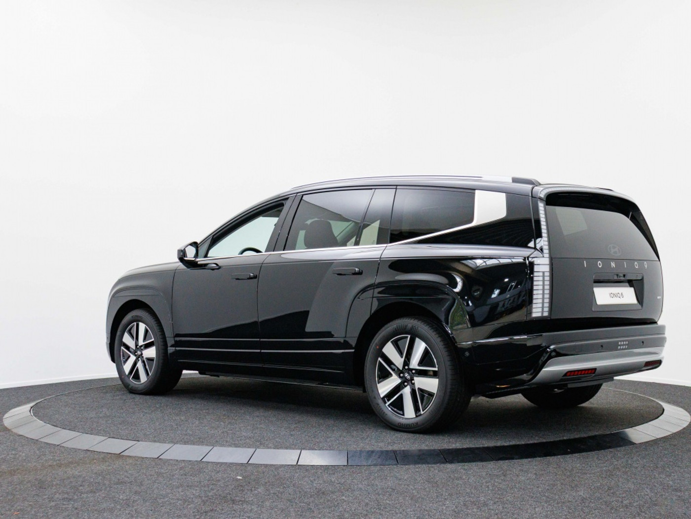 Foto van Hyundai Ioniq 9