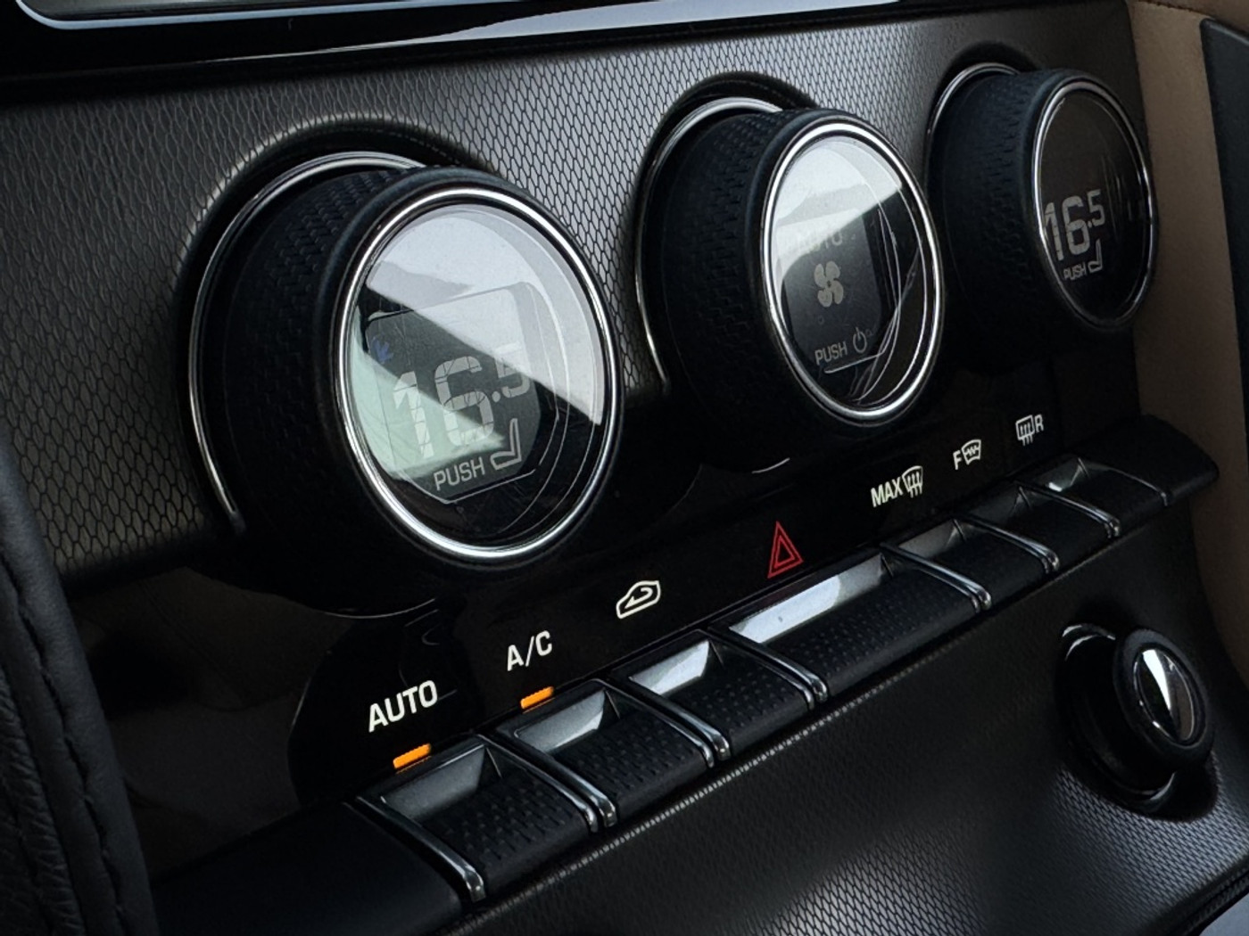 Foto van Jaguar F-type