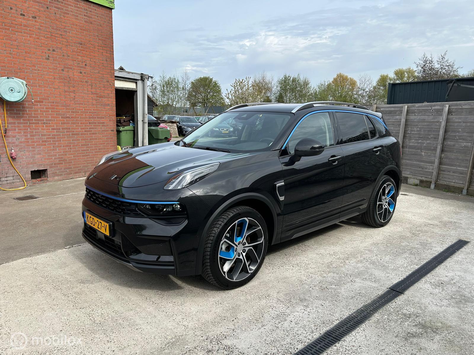 Foto van LYNK & Co 01