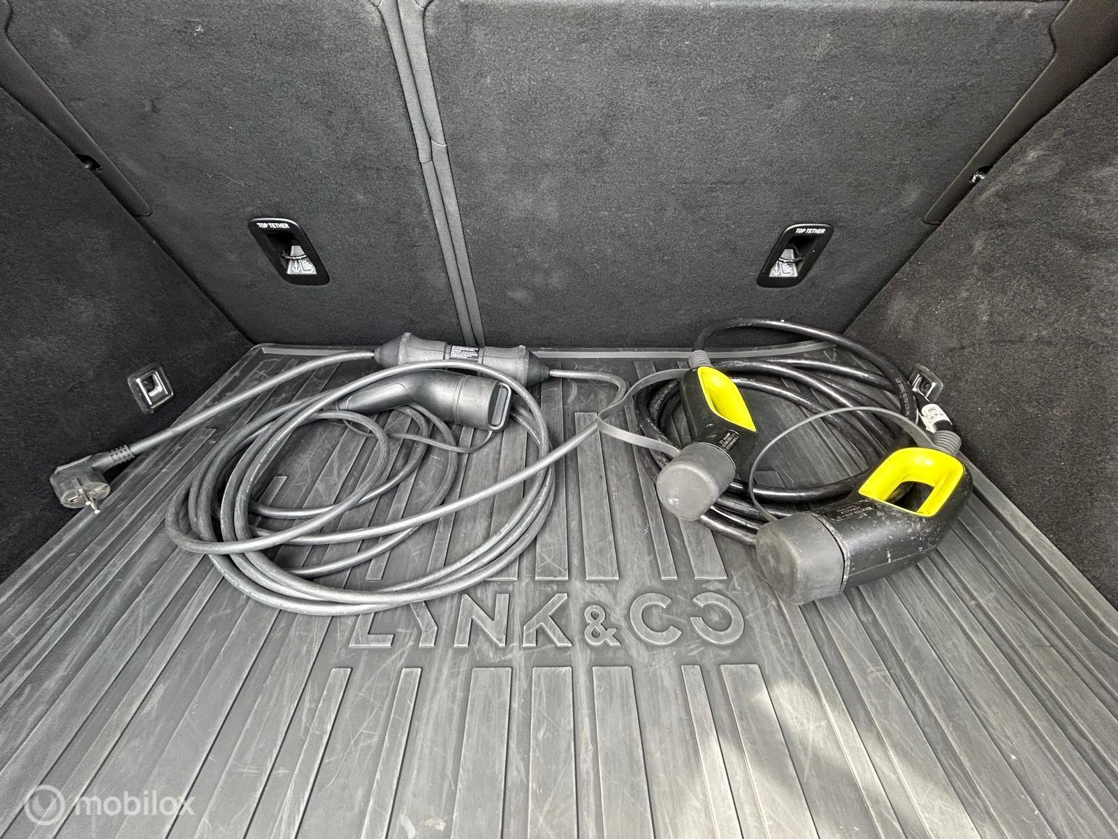 Foto van LYNK & Co 01