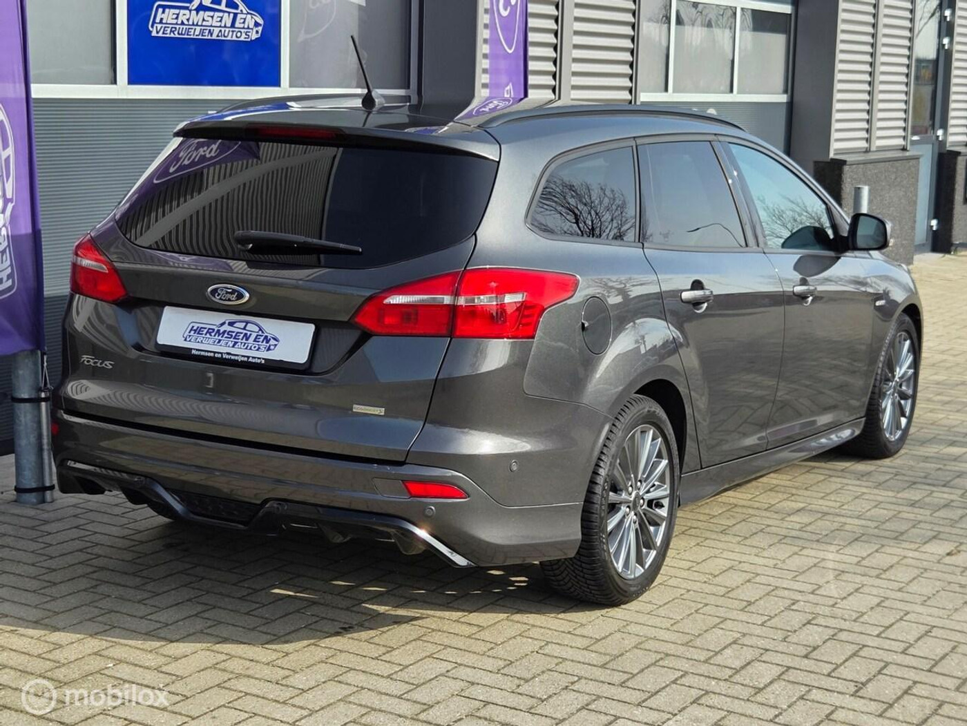 Foto van Ford Focus Wagon
