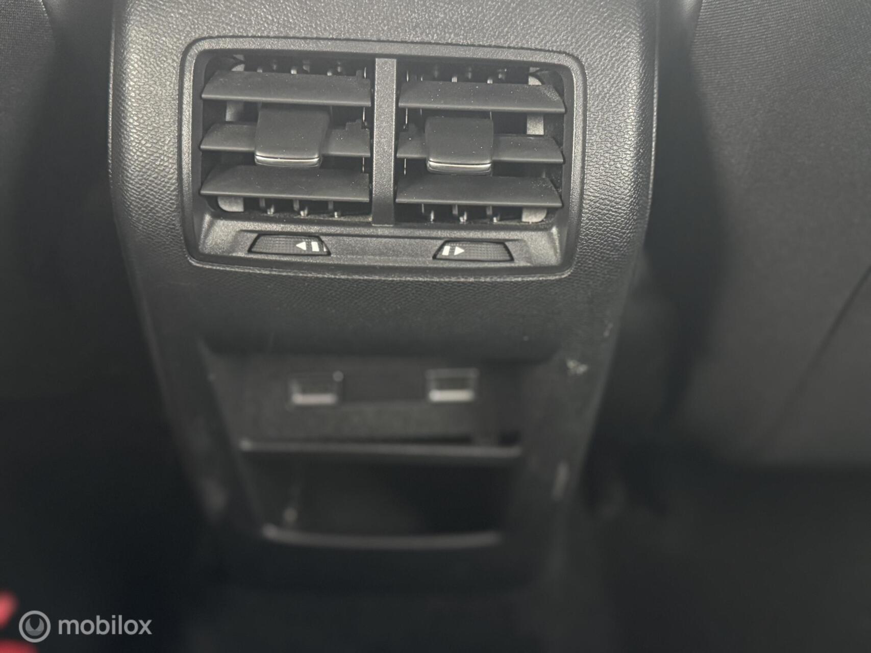 Foto van Peugeot 308 SW