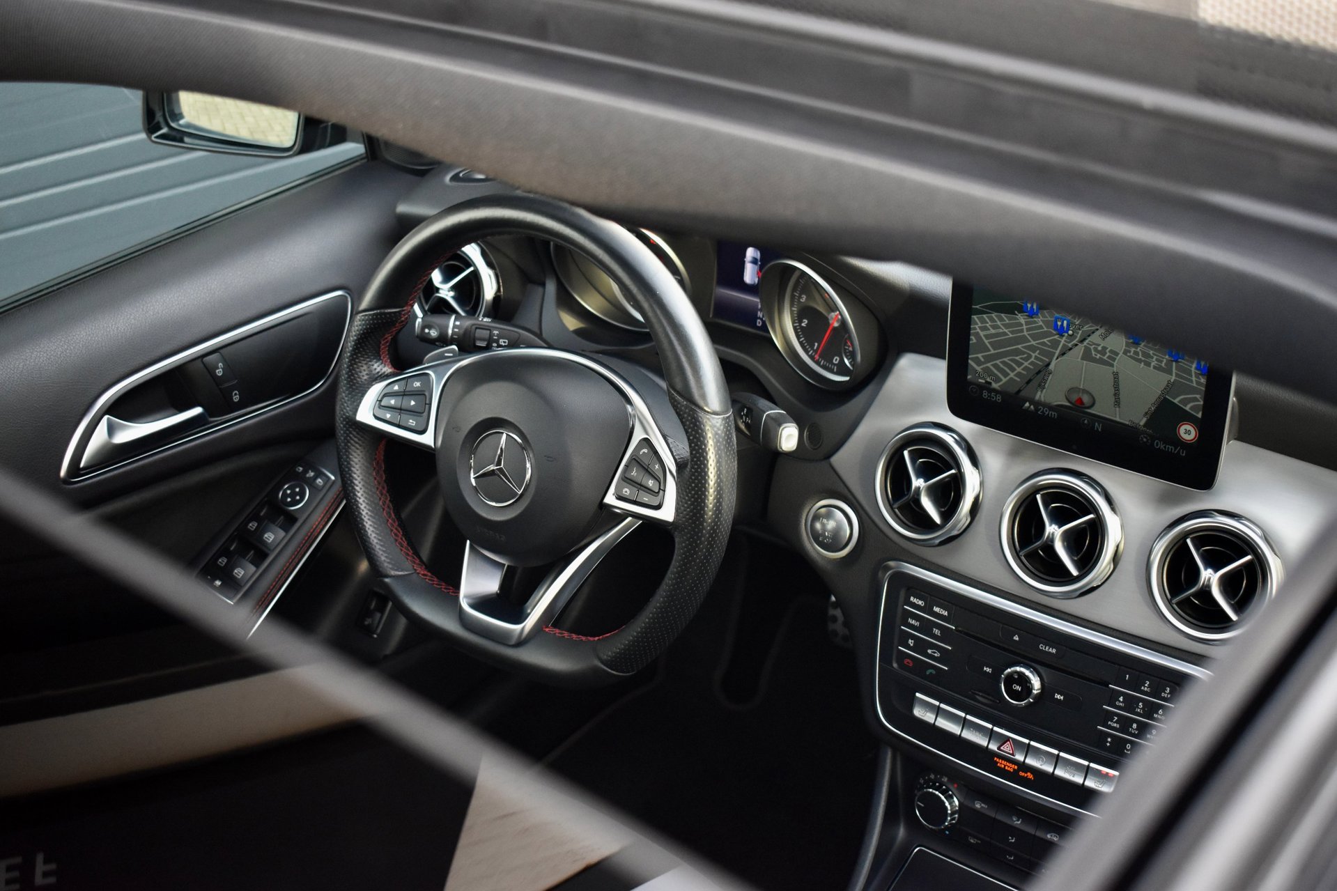 Foto van Mercedes-Benz Gla 180