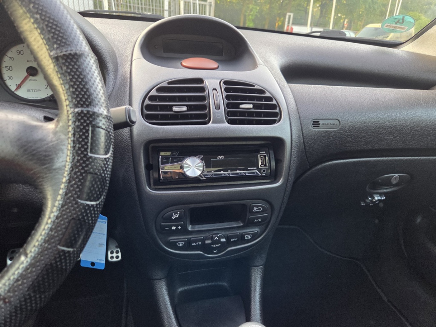 Foto van Peugeot 206 CC