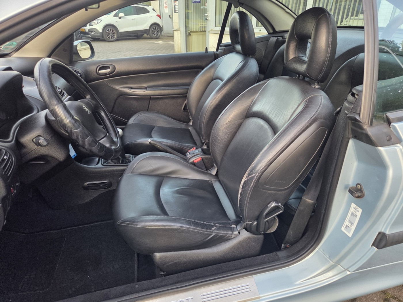 Foto van Peugeot 206 CC