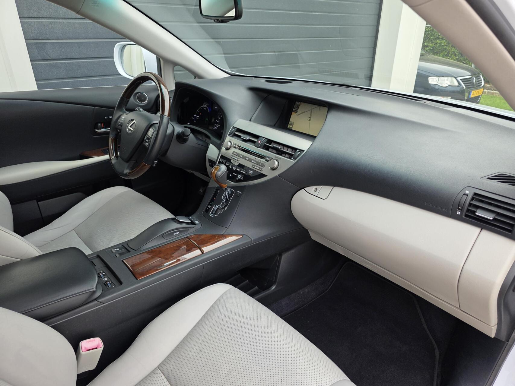 Foto van Lexus RX