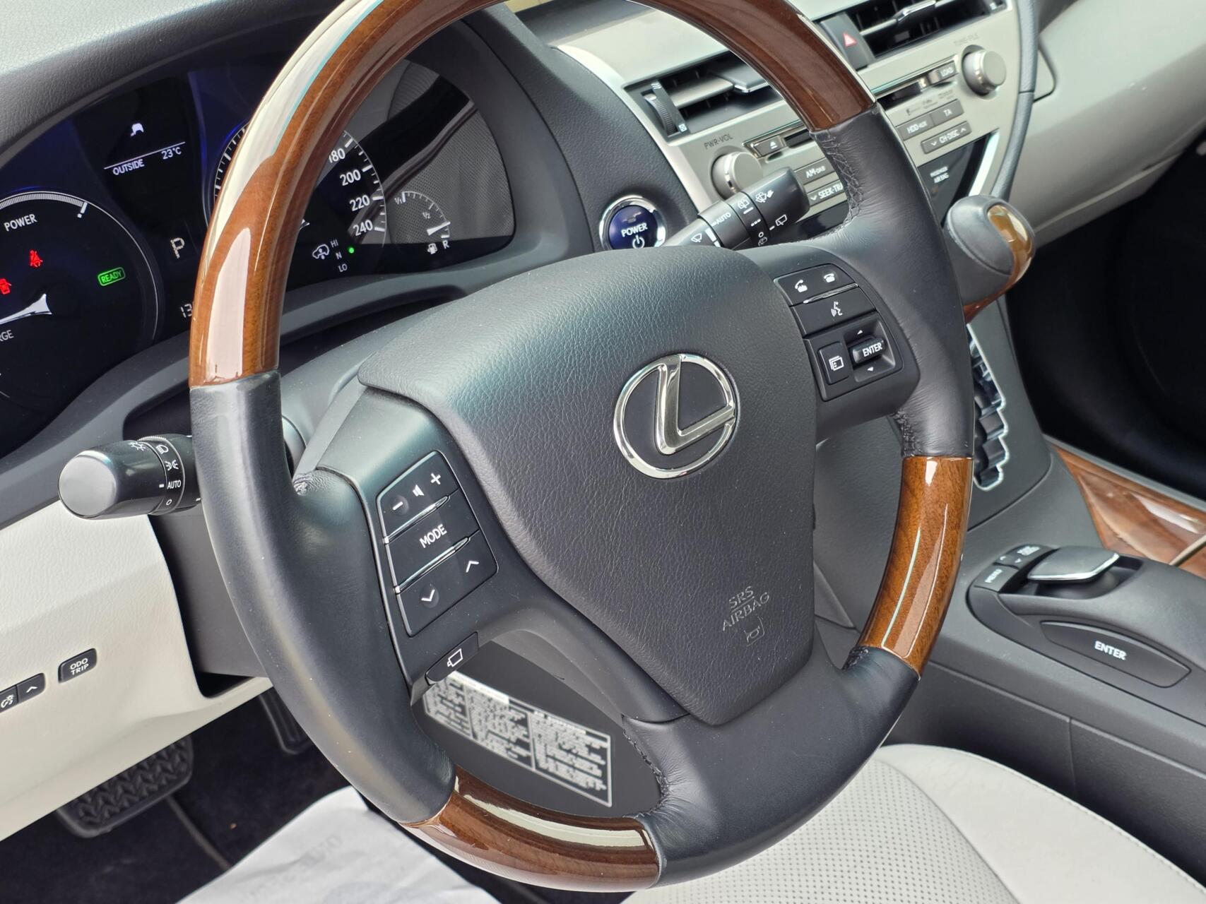 Foto van Lexus RX