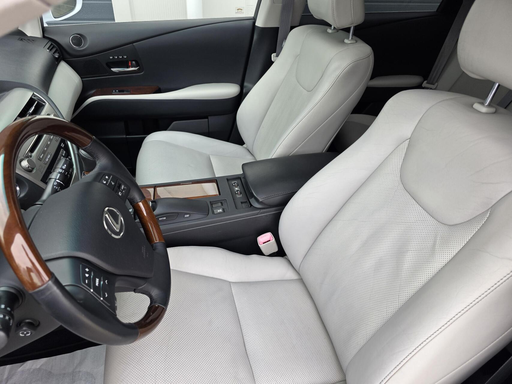 Foto van Lexus RX