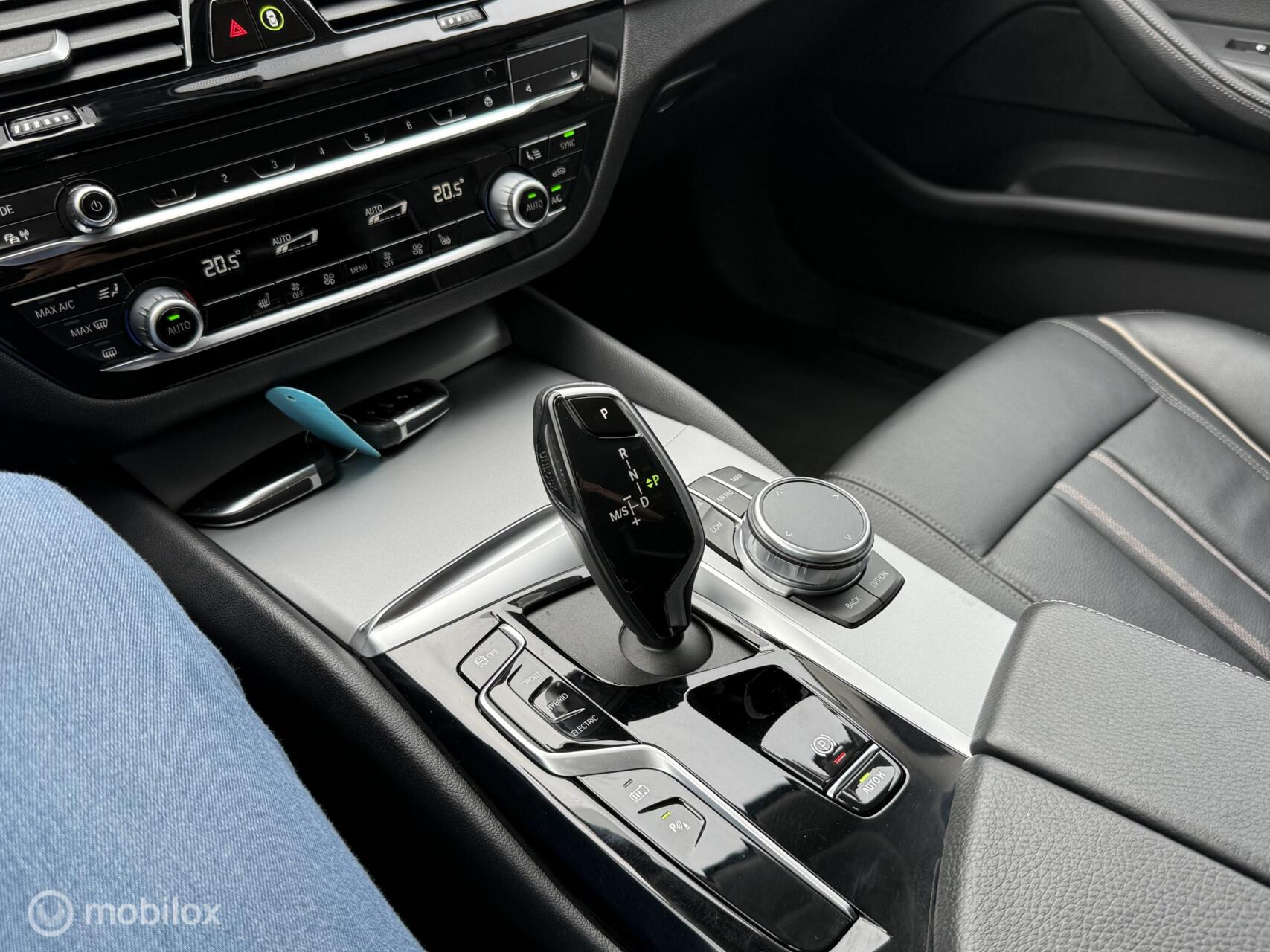 Foto van BMW 530e