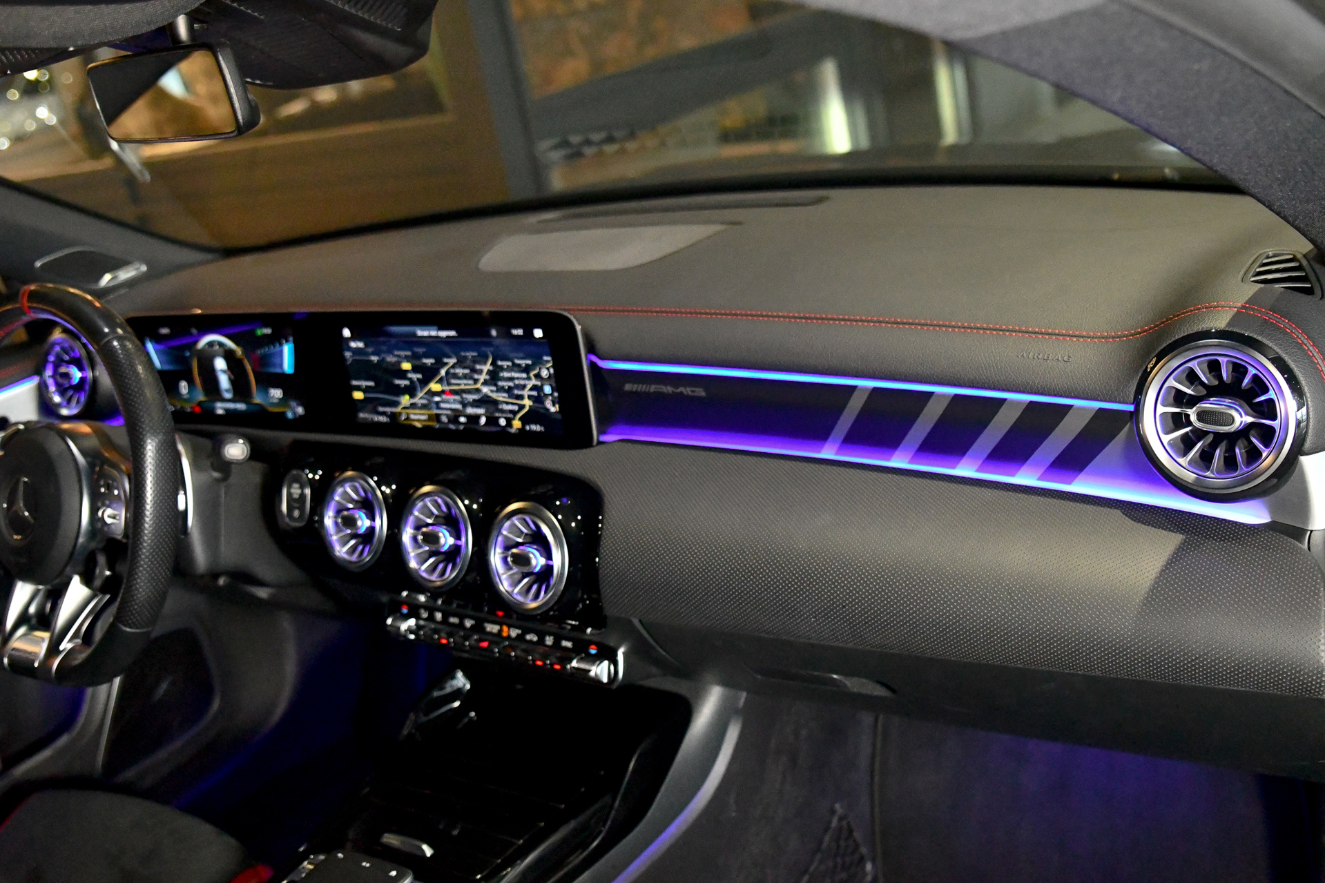 Foto van Mercedes-Benz AMG Cla 35