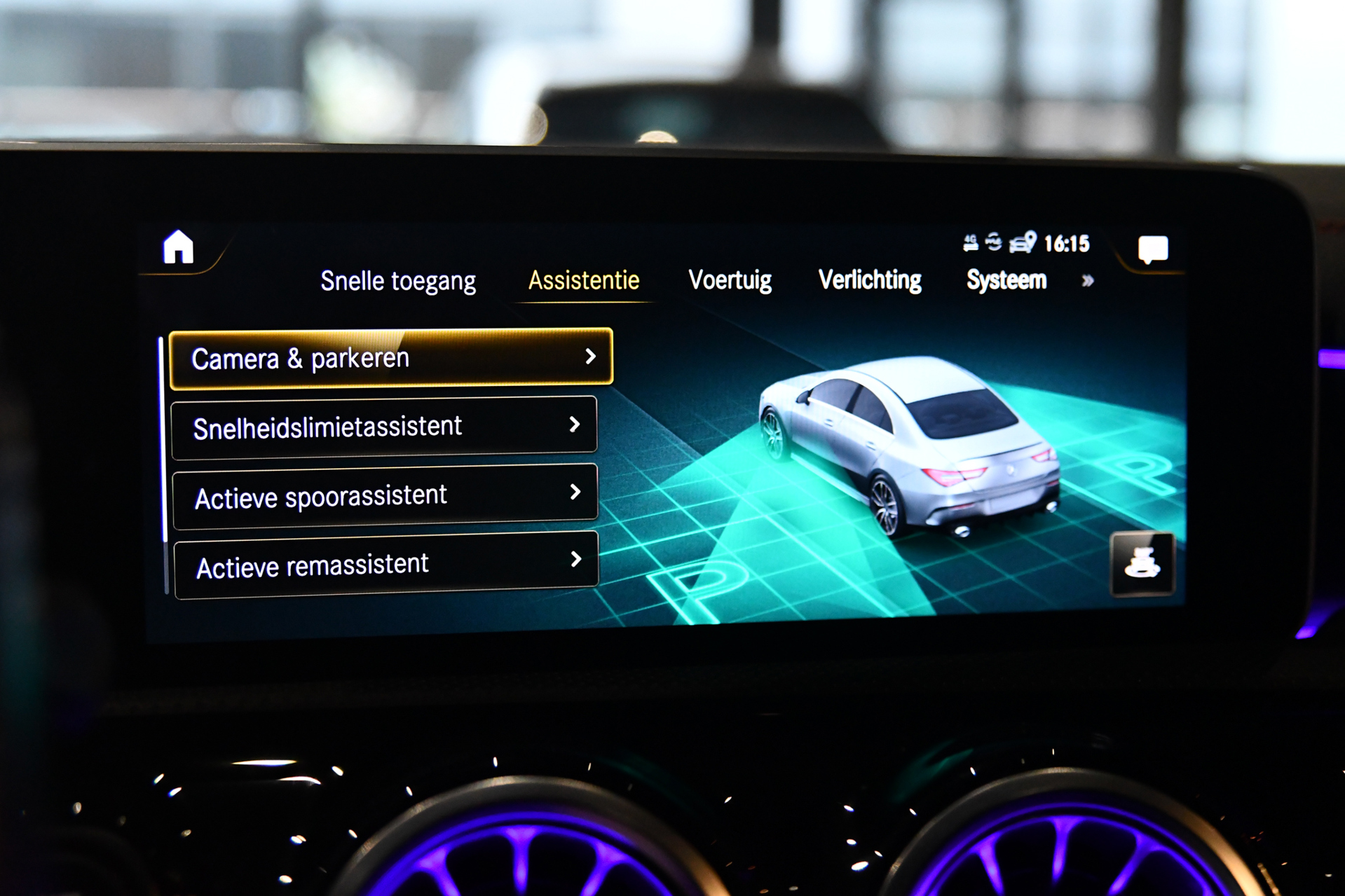 Foto van Mercedes-Benz AMG Cla 35