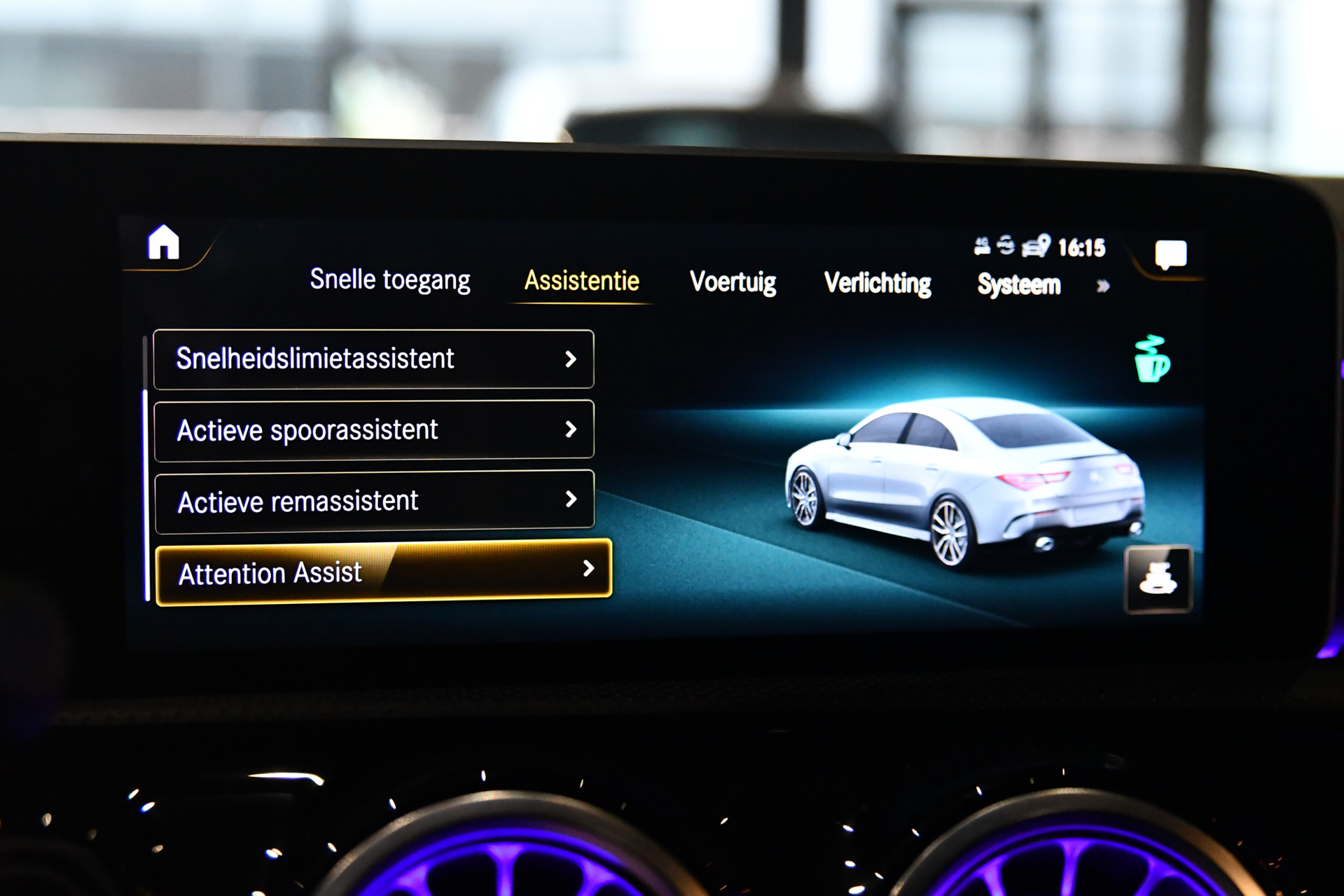 Foto van Mercedes-Benz AMG Cla 35