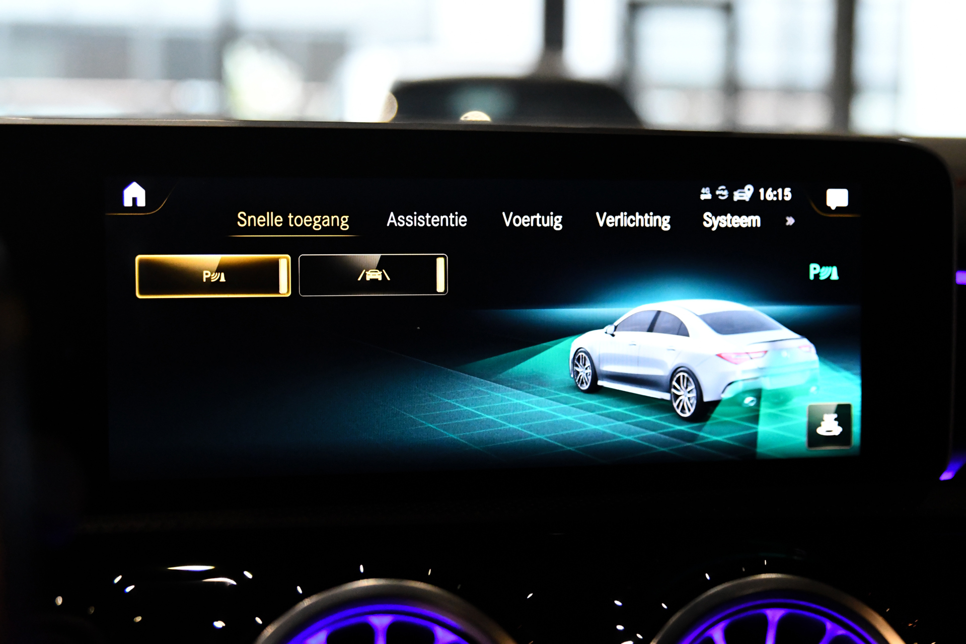 Foto van Mercedes-Benz AMG Cla 35