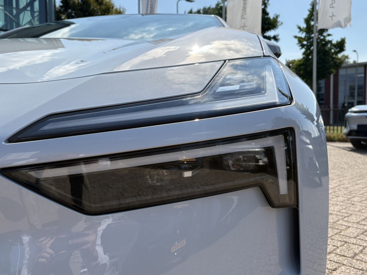 Foto van Polestar 4