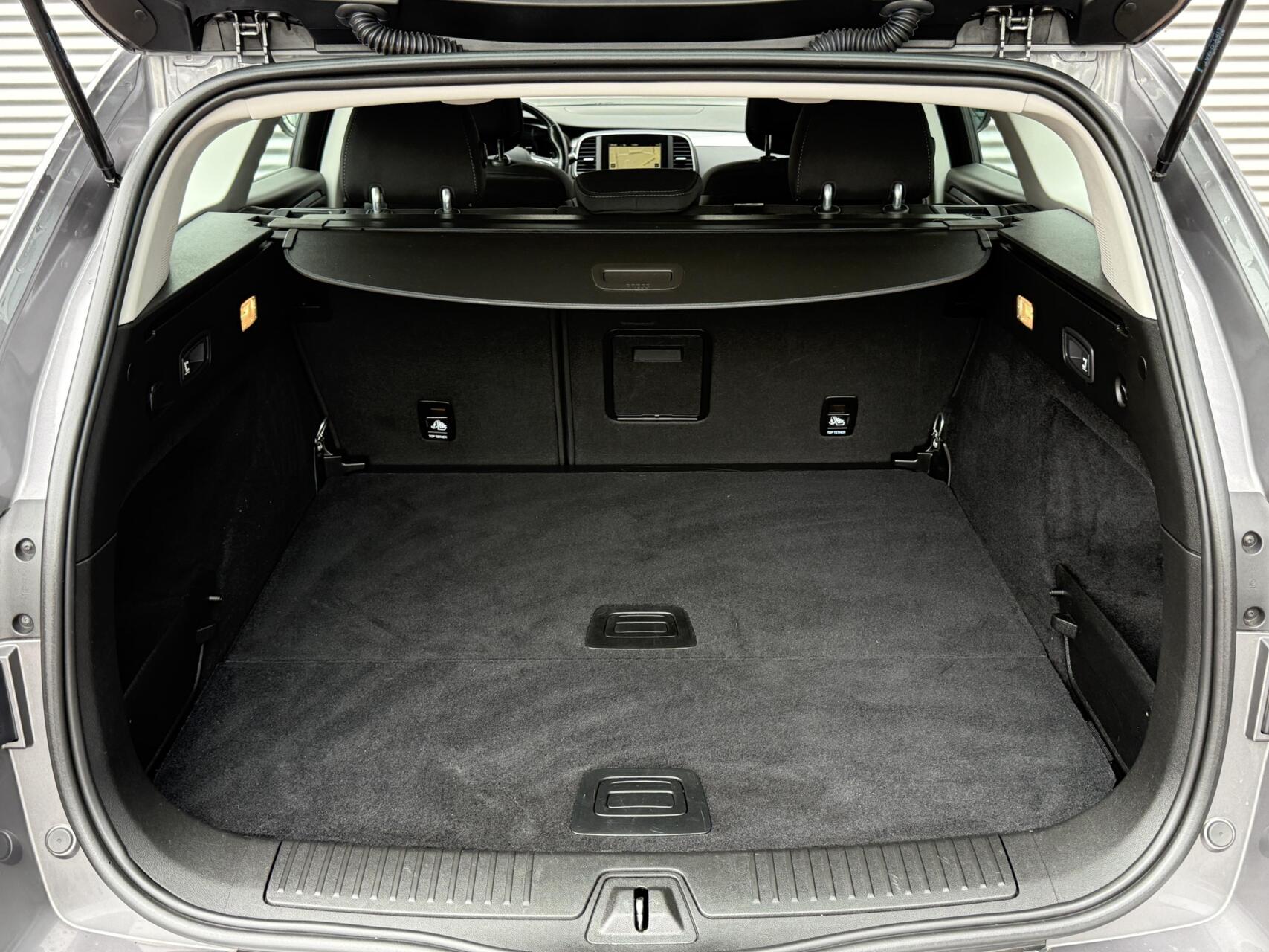Foto van Renault Talisman Estate