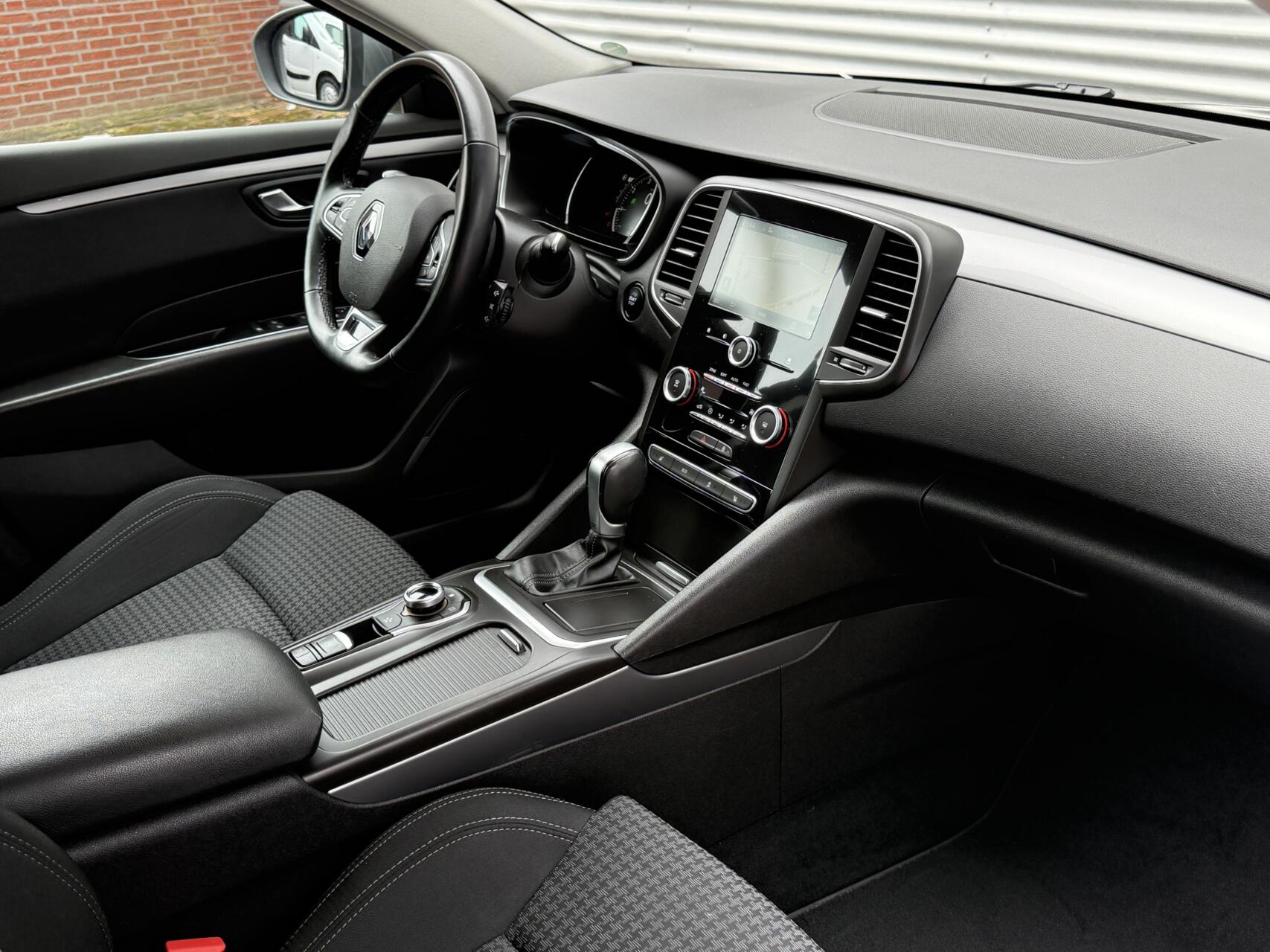 Foto van Renault Talisman Estate
