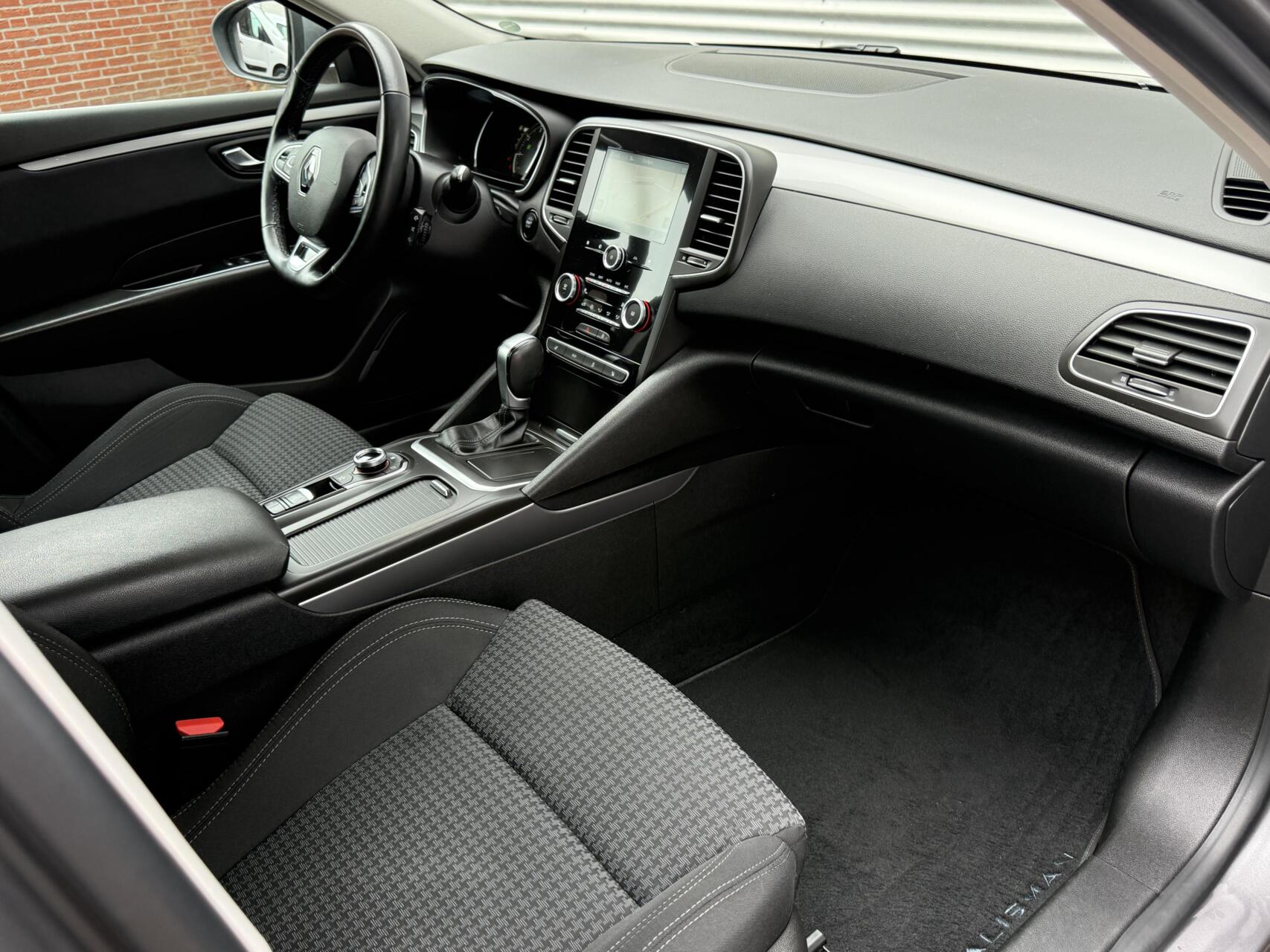 Foto van Renault Talisman Estate
