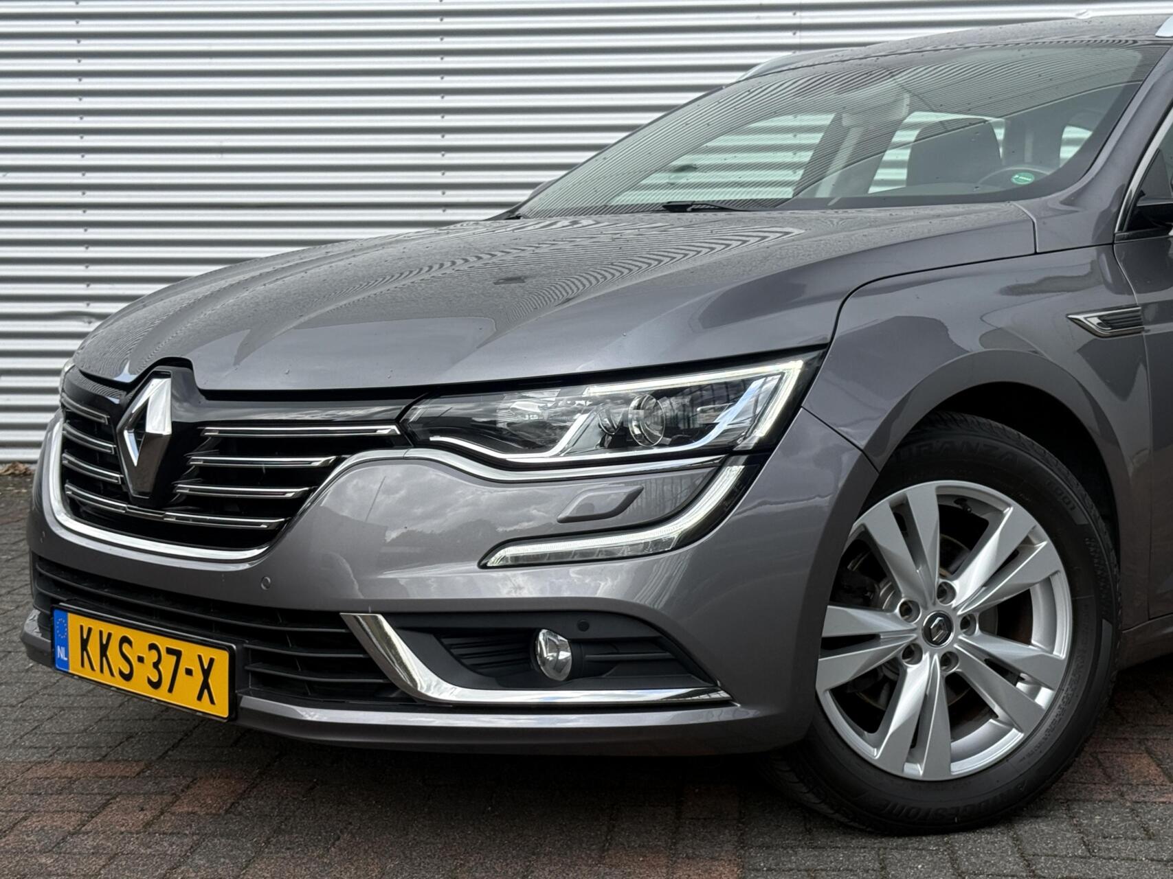 Foto van Renault Talisman Estate